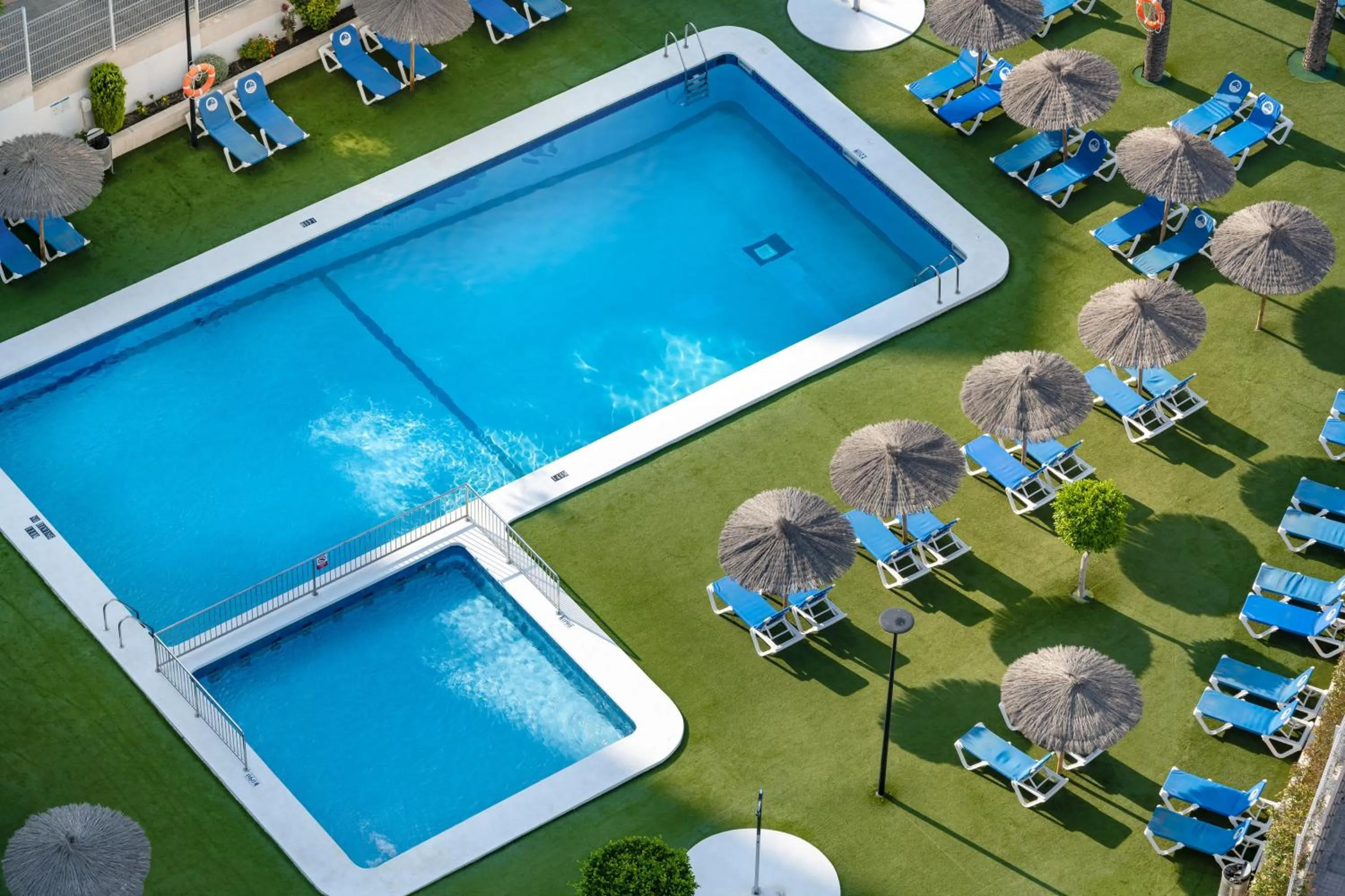 Swimming pool in Hotel Poseidon Playa