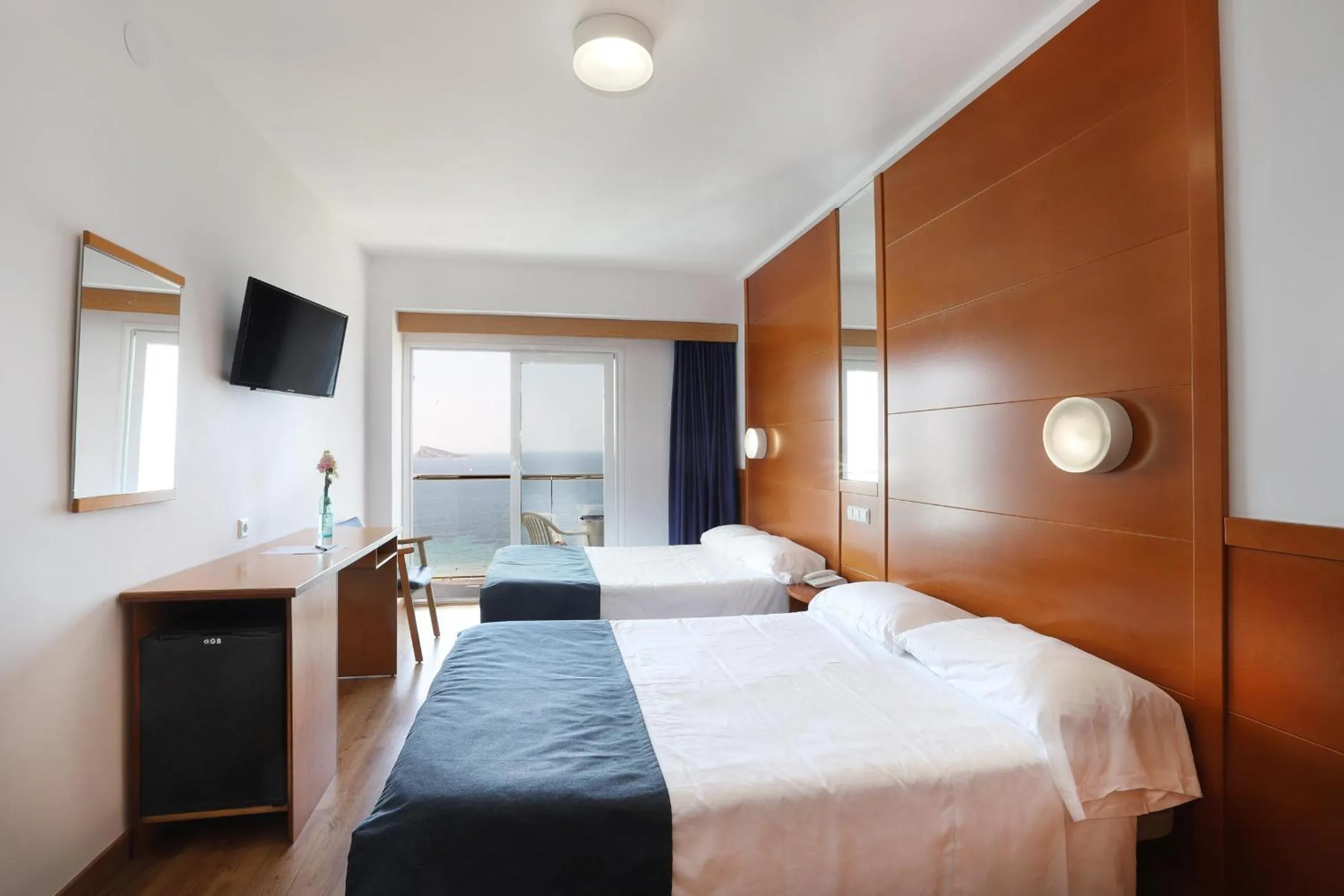 Photo of the whole room, Bed in Hotel Poseidon Playa