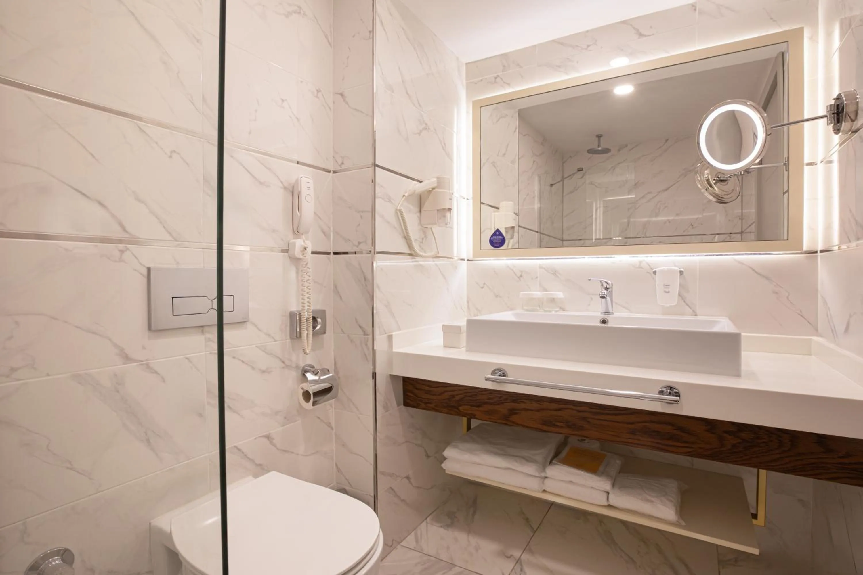 Shower in Smart by Dedeman Eskişehir