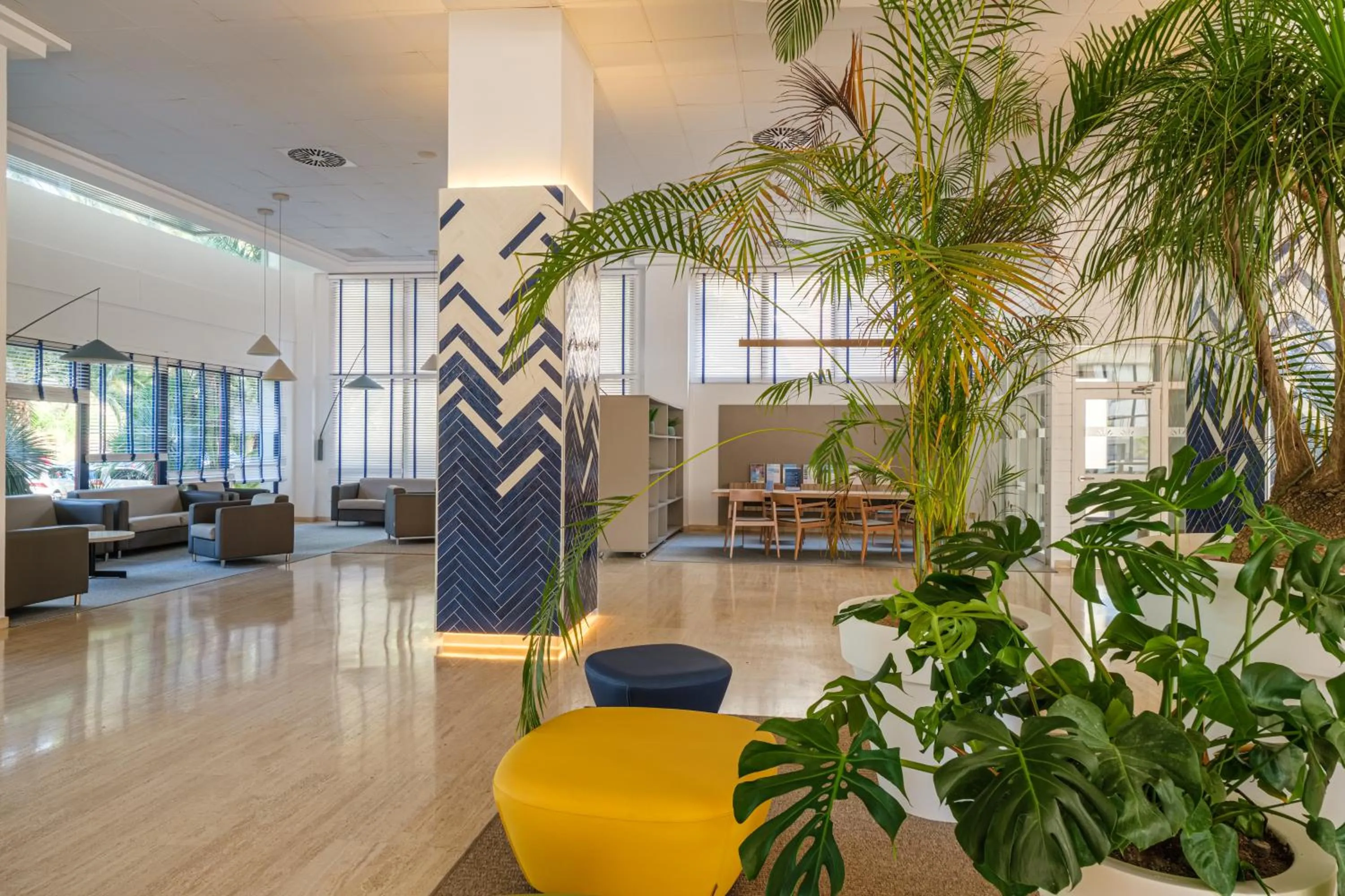 Lobby or reception in Estival Park Almaris