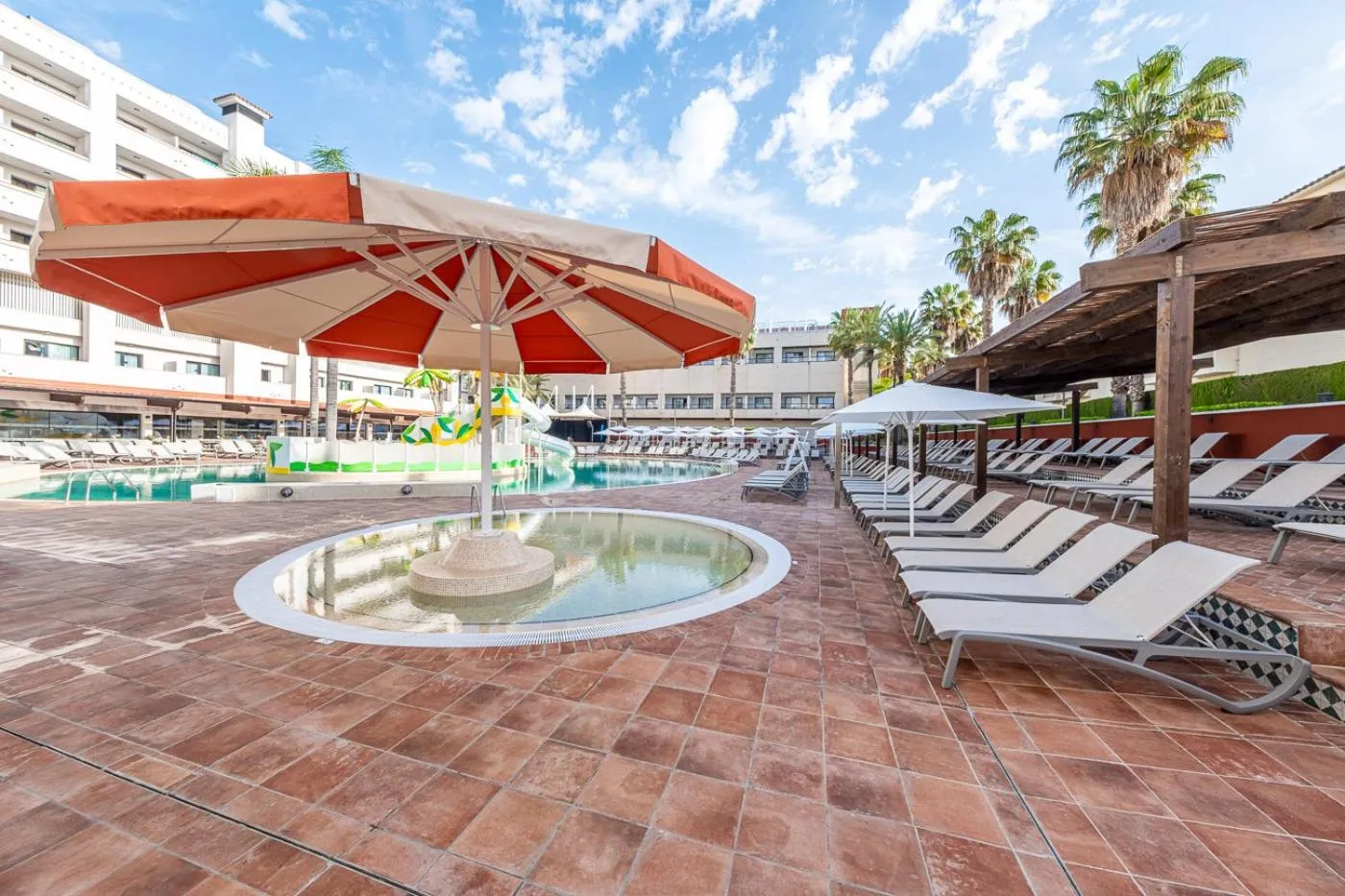 Swimming pool in Estival Park Marena