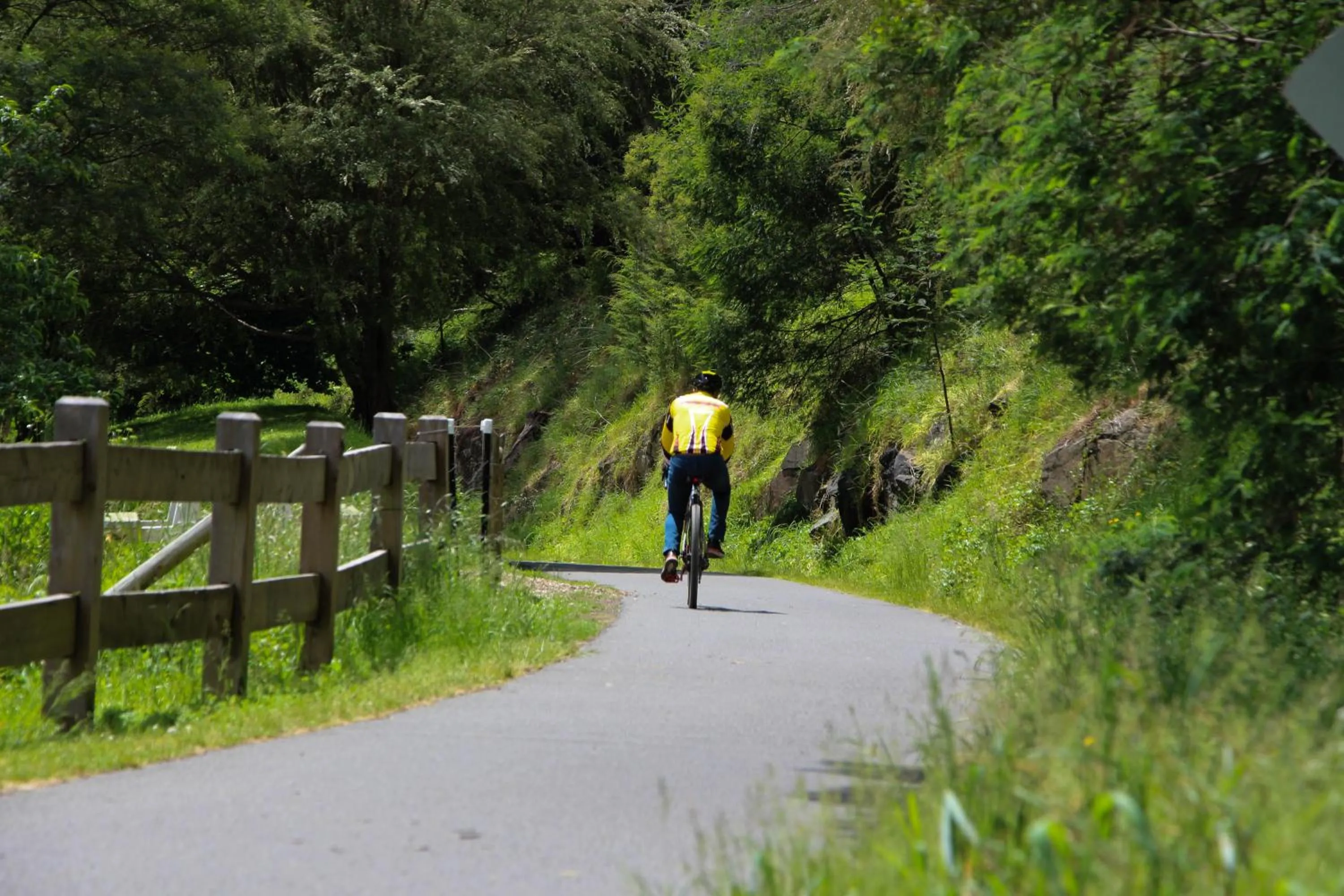 Alpine Hotel, Eat Drink Sleep