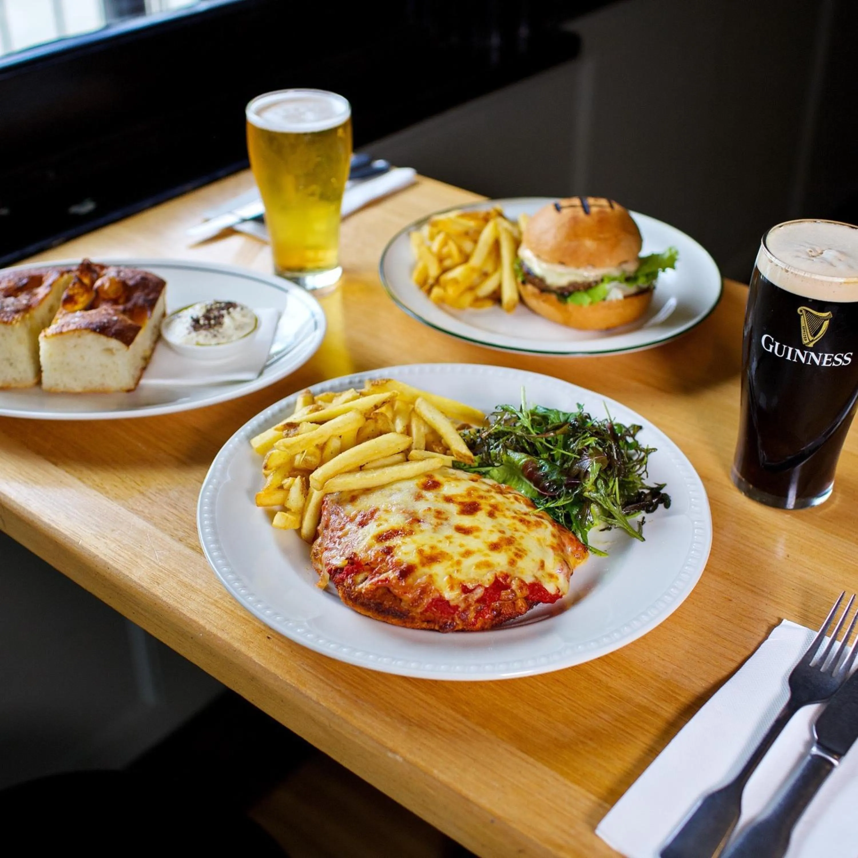 Alpine Hotel, Eat Drink Sleep