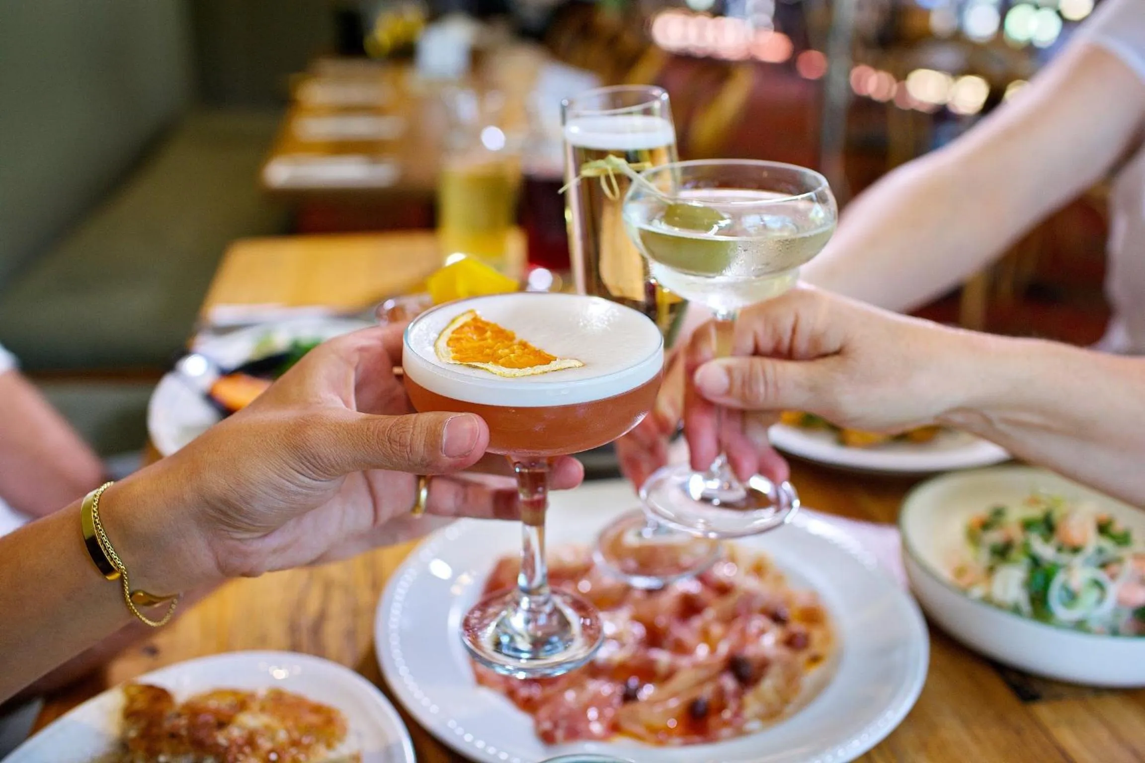 Restaurant/places to eat in Alpine Hotel, Eat Drink Sleep