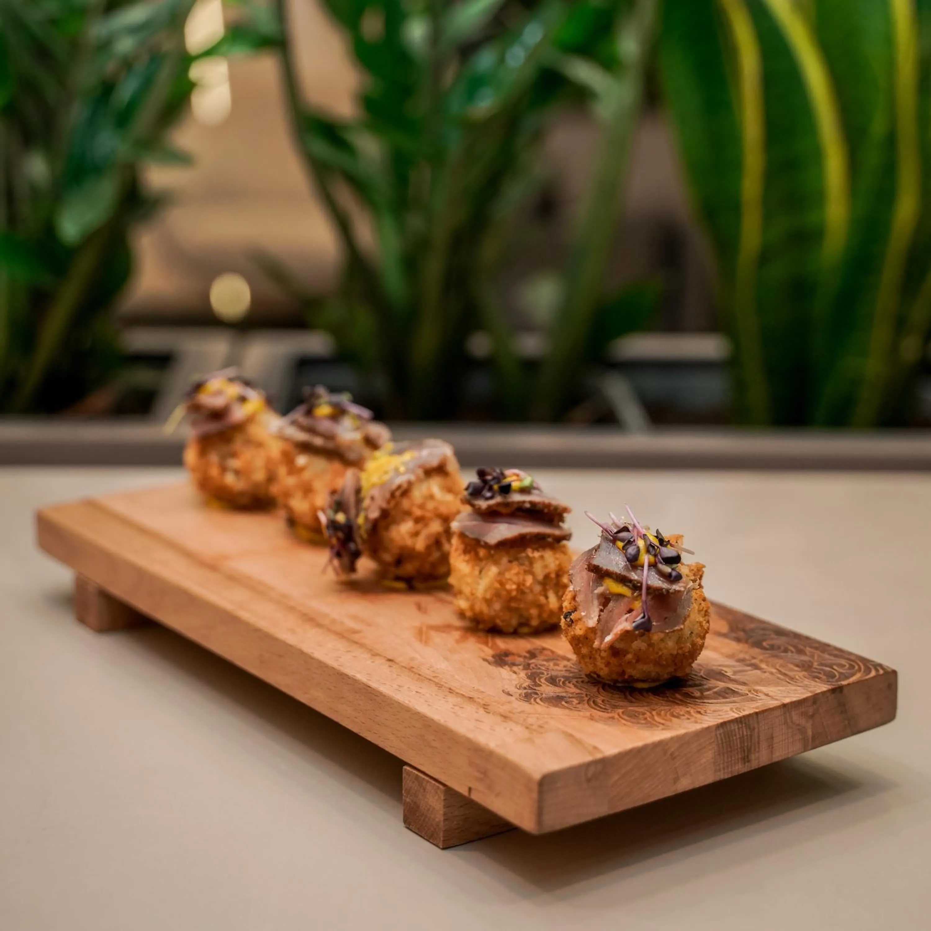 Restaurant/places to eat in StarLight Hotel