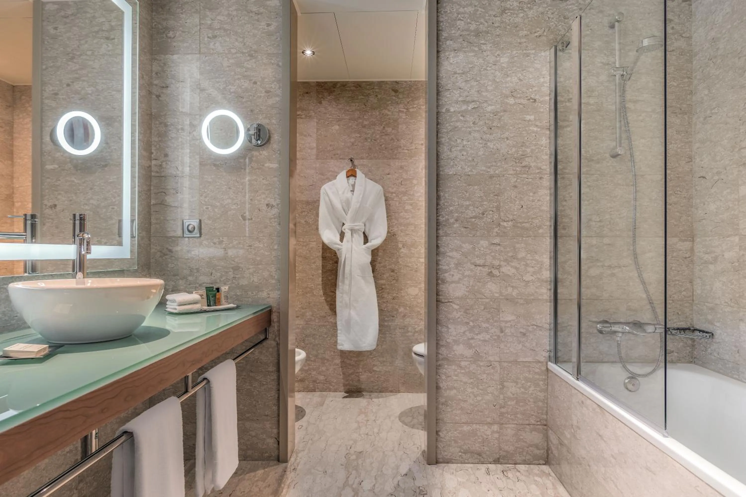 Bathroom in Hilton Diagonal Mar Barcelona