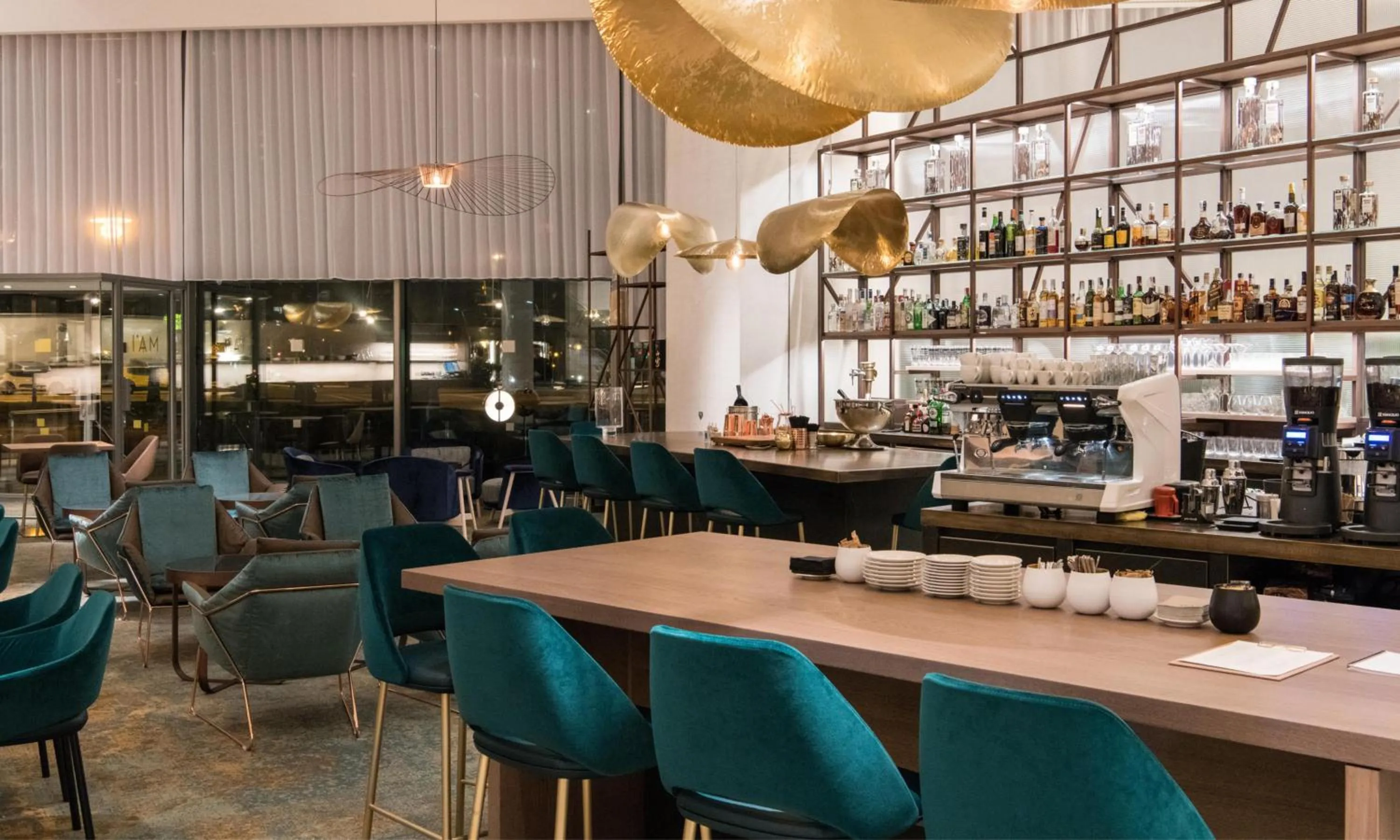 Lounge or bar in Hilton Diagonal Mar Barcelona