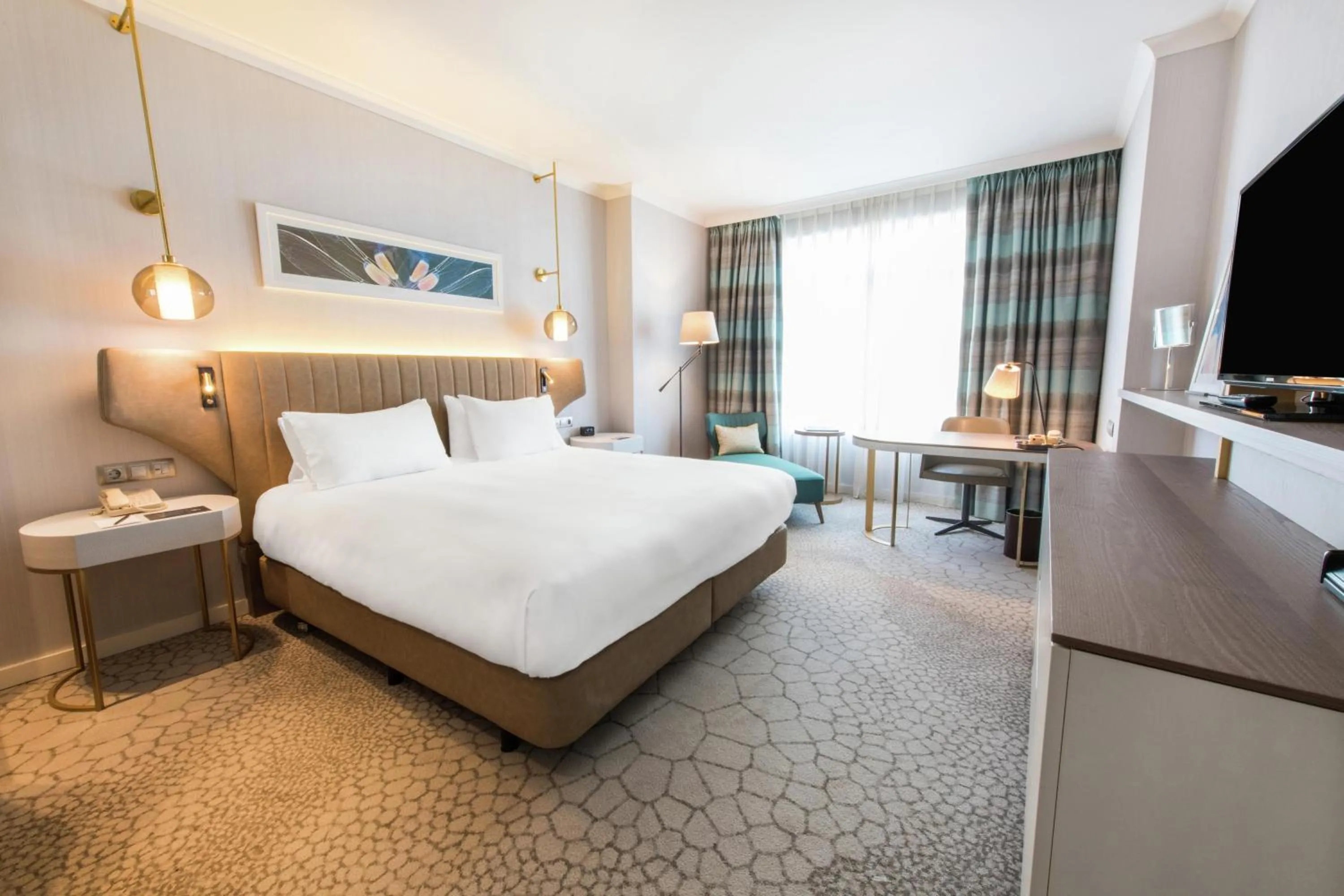 Bedroom, Bed in Hilton Diagonal Mar Barcelona