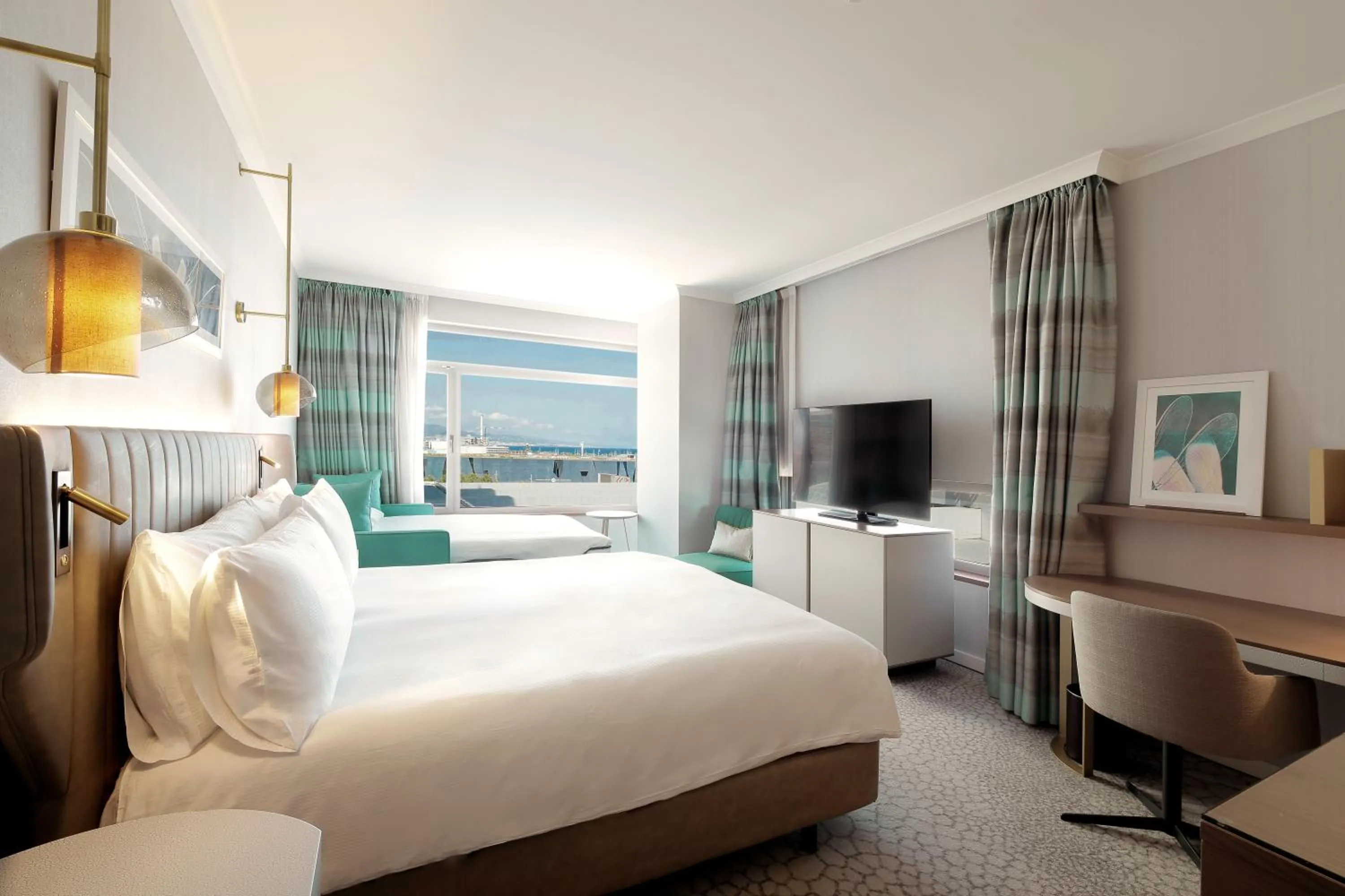 Bedroom, Bed in Hilton Diagonal Mar Barcelona