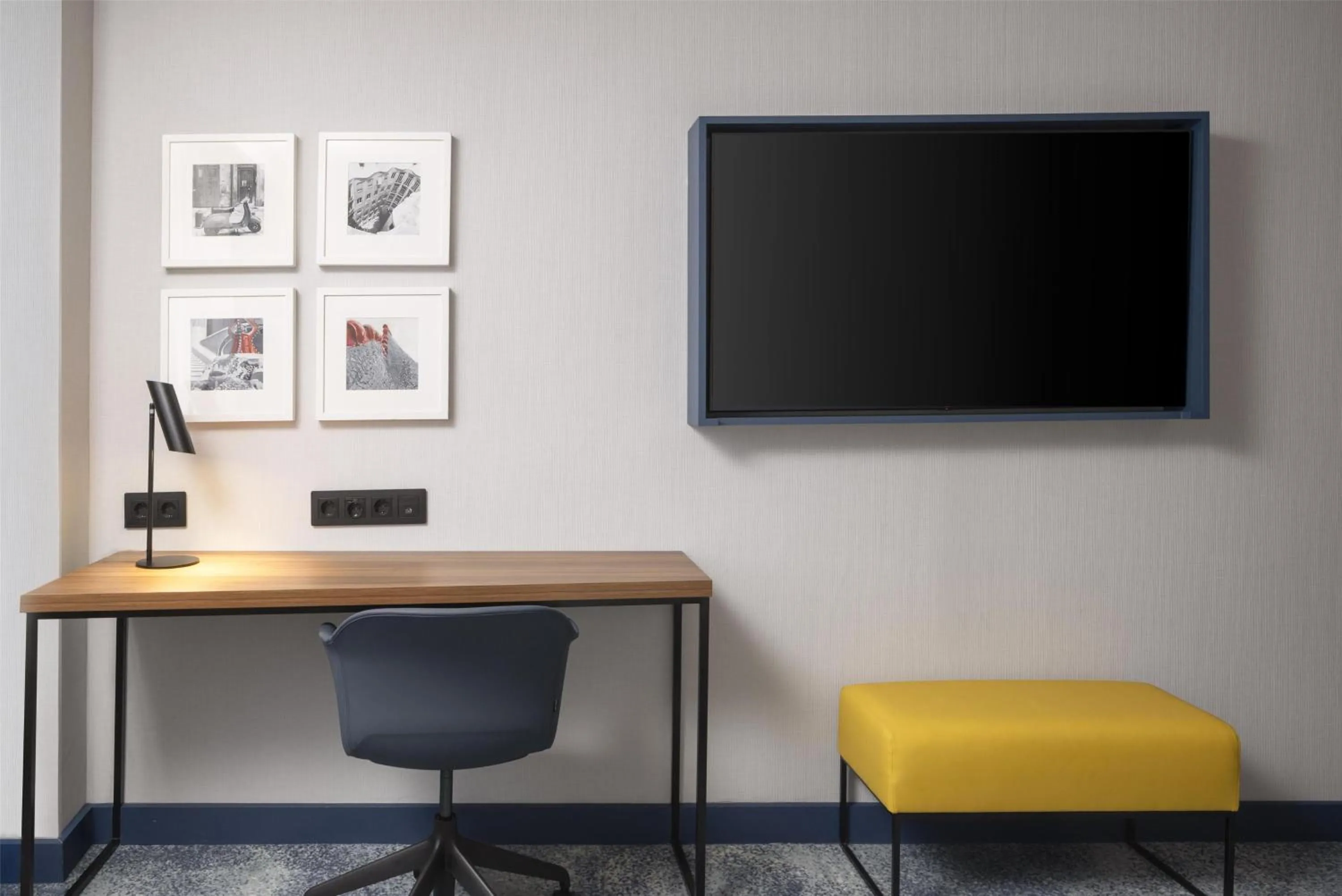 Bedroom in Hilton Barcelona