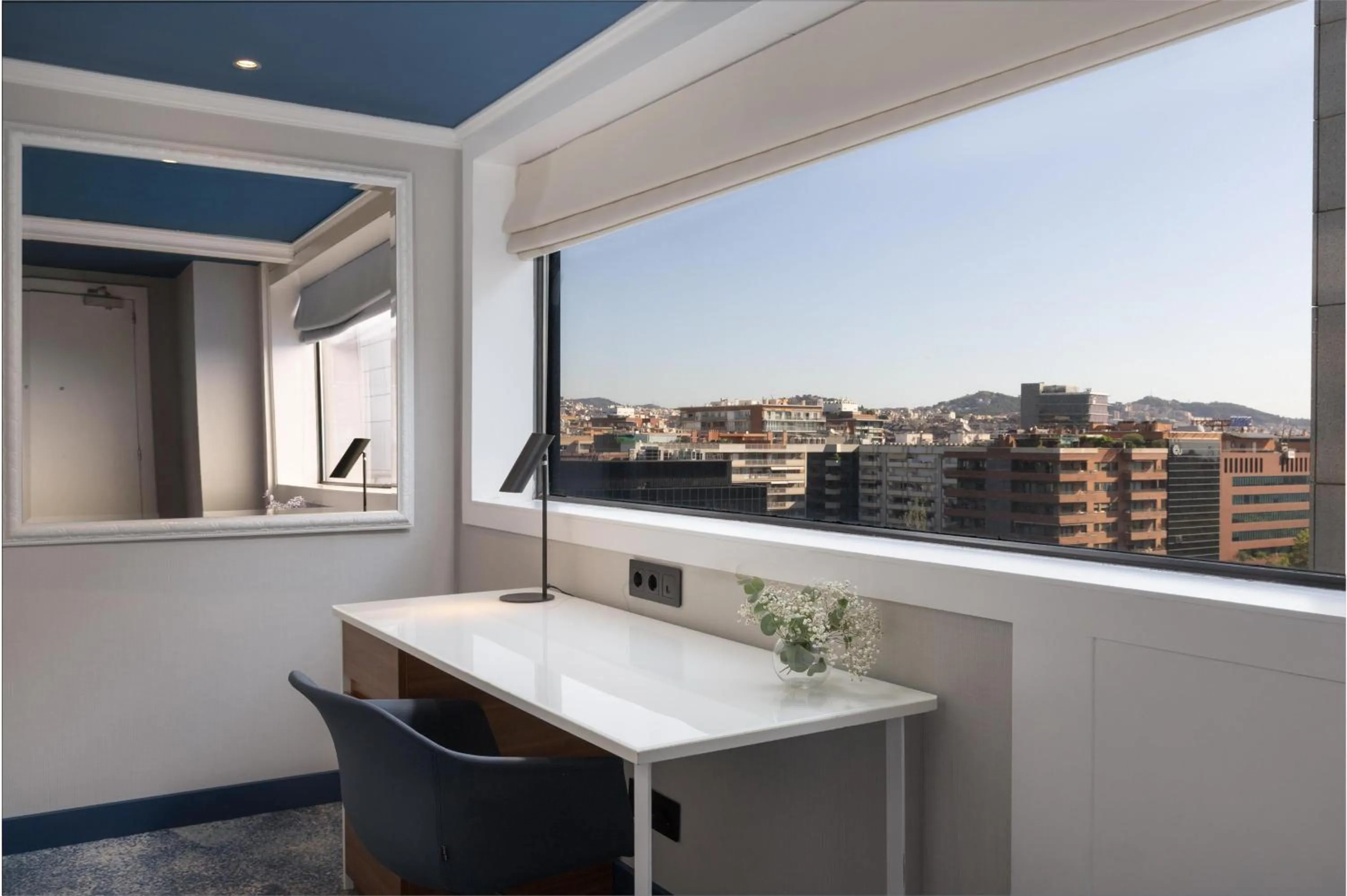 Bedroom in Hilton Barcelona