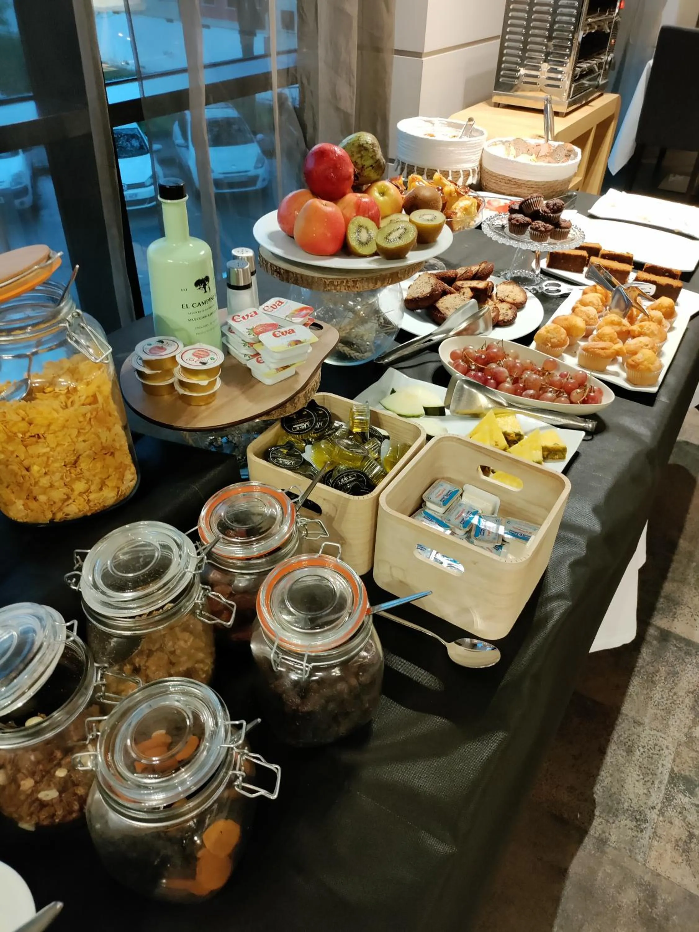 Buffet breakfast in Hotel Bienestar Moaña