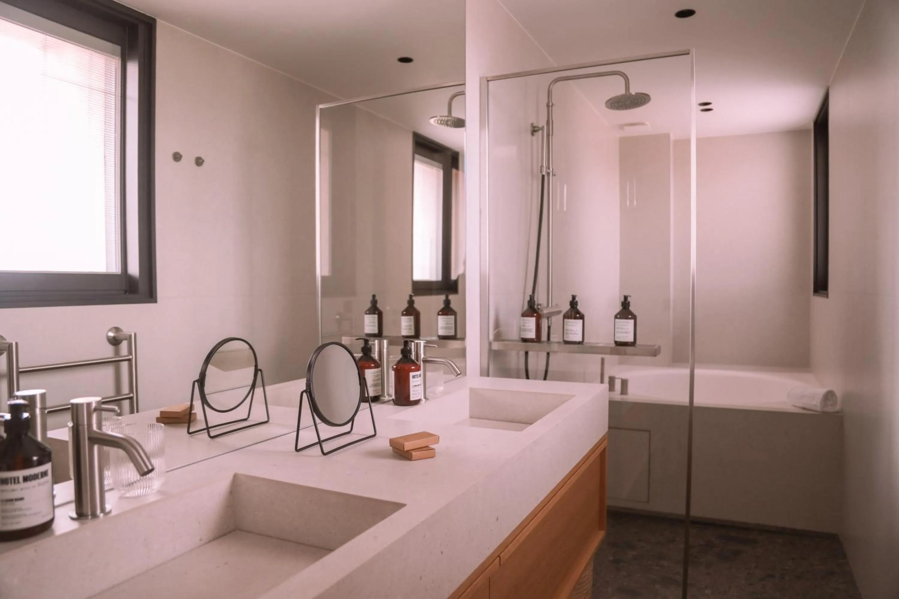 Bathroom in Hotel Moderne