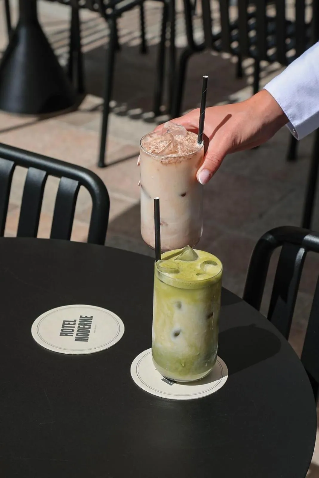 Drinks in Hotel Moderne