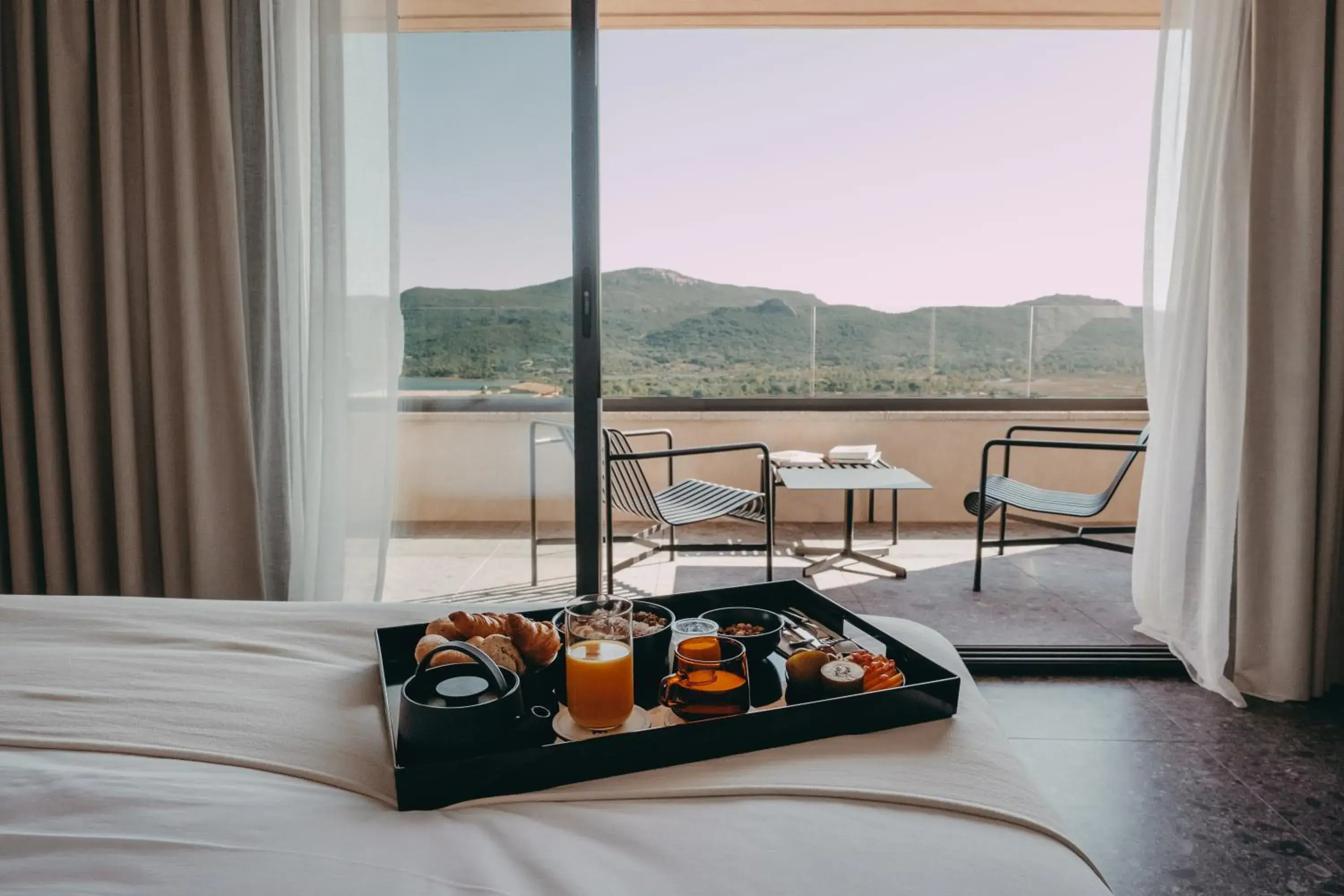 Suite with Panoramic Sea View in Hotel Moderne Suite with Panoramic Sea View in Hotel Moderne