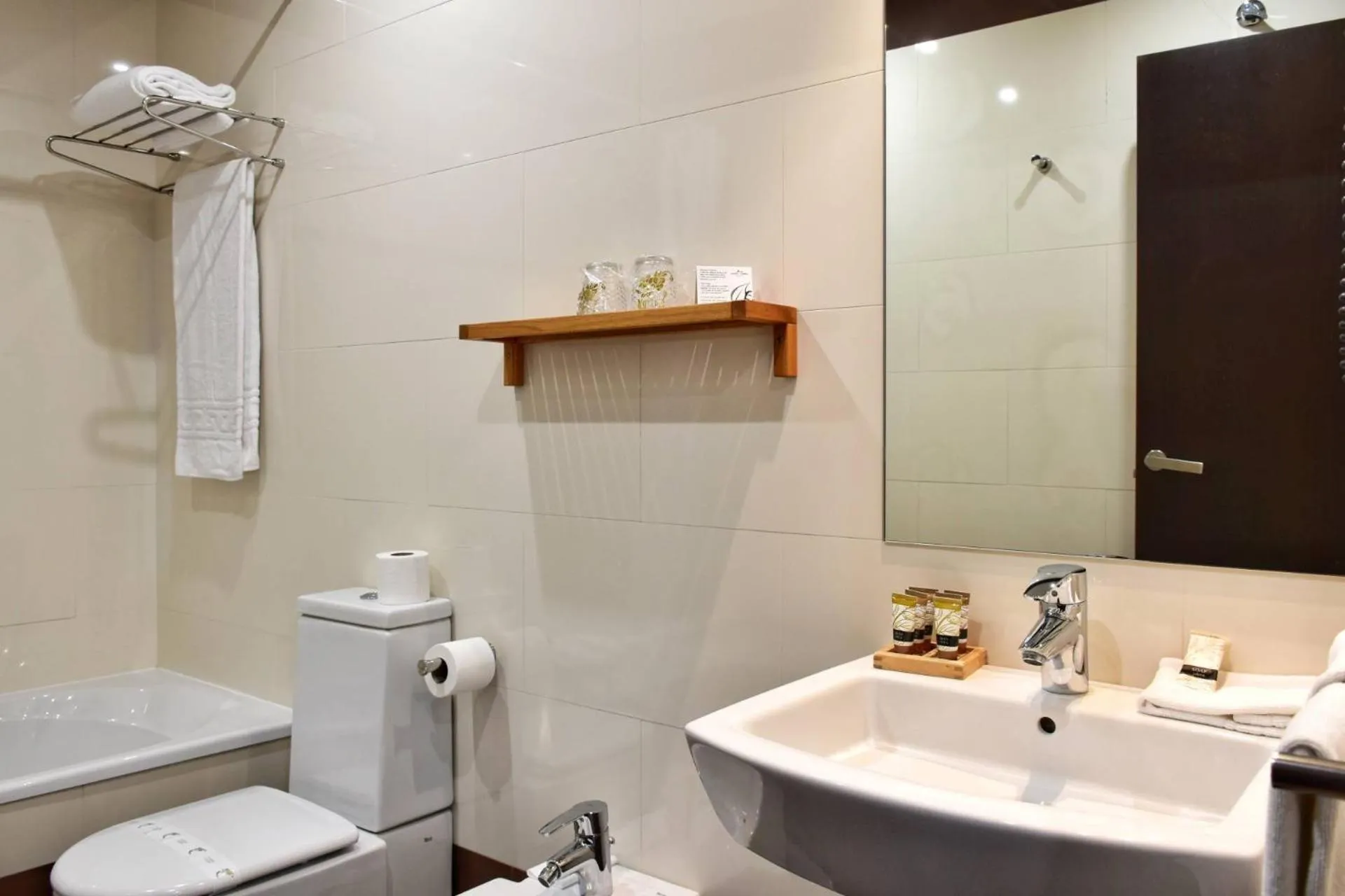 Bathroom in Hotel Alda Carril