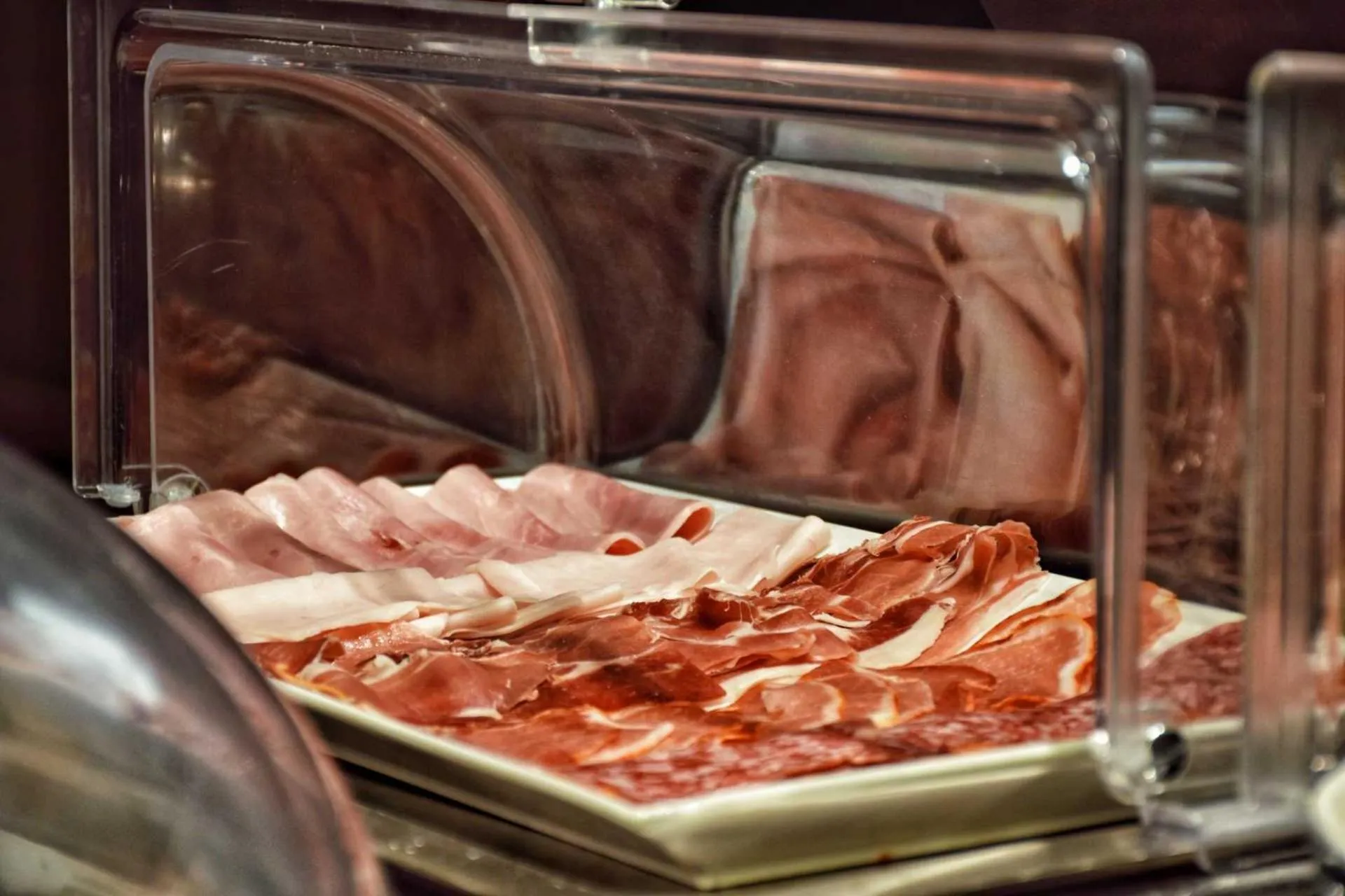 Buffet breakfast in Hotel Alda Carril