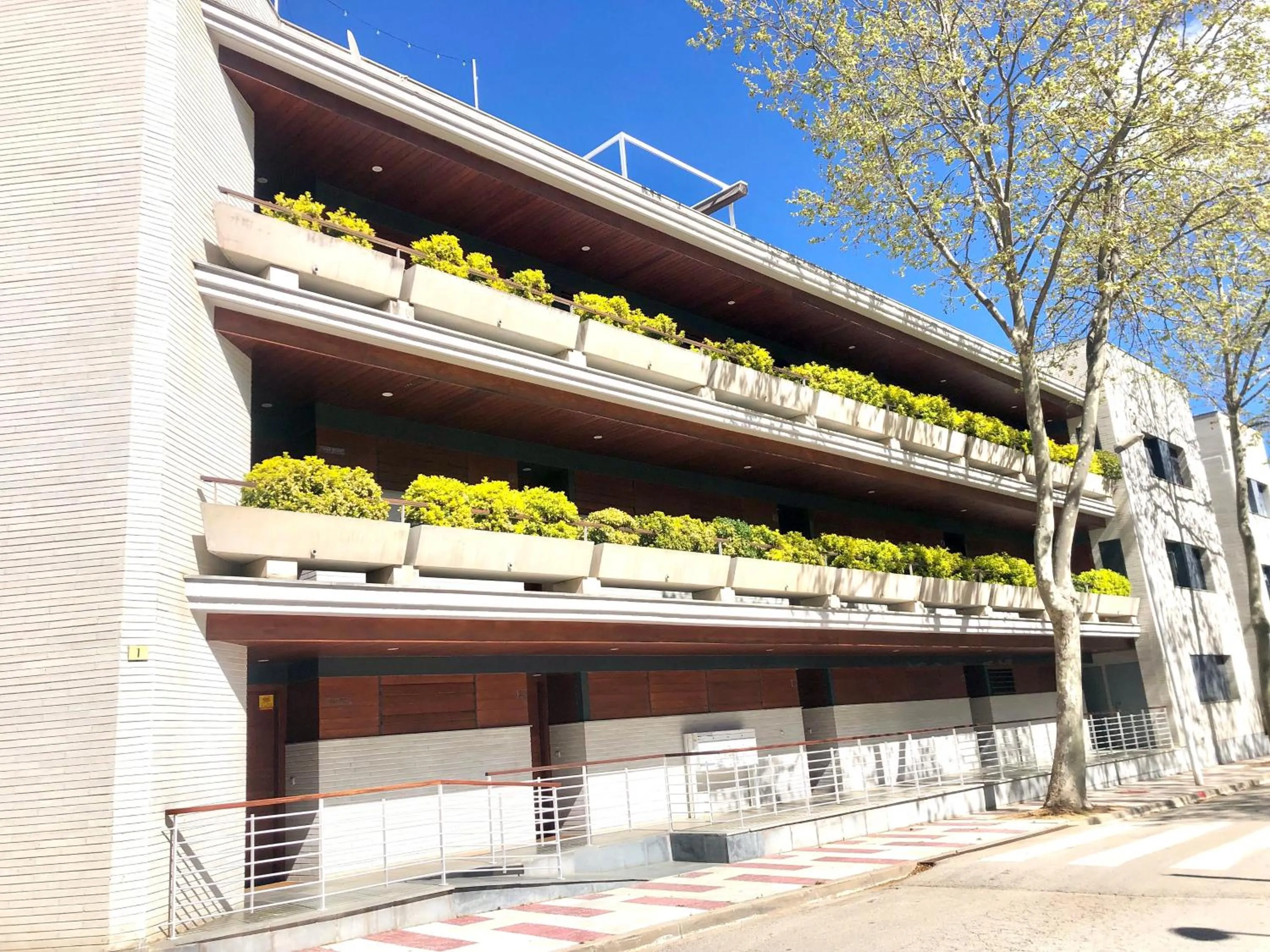 Property building in Mar i Llum