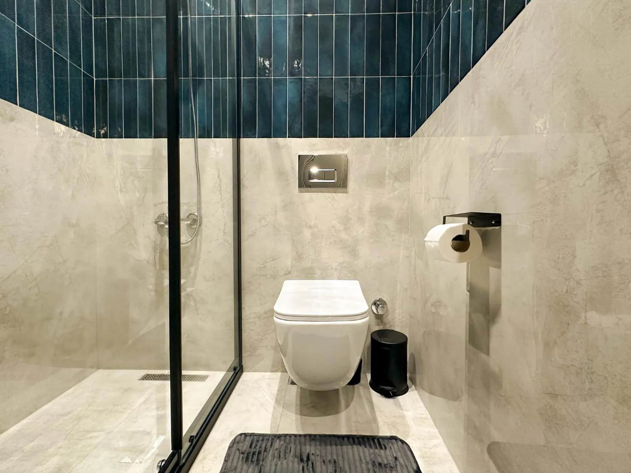 Shower in The Haliç Bosphorus Hotel