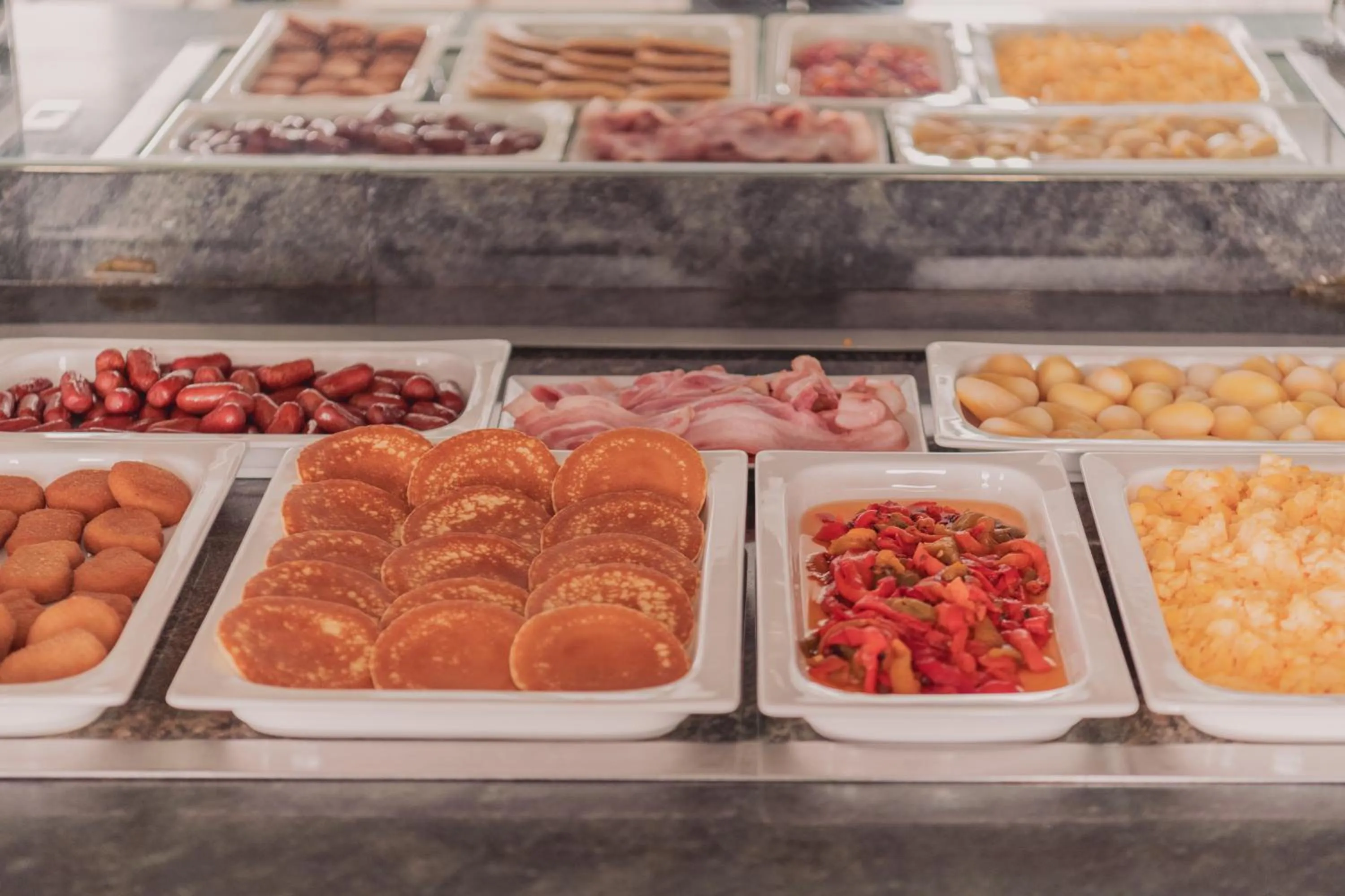 Buffet breakfast in Regente Hotel