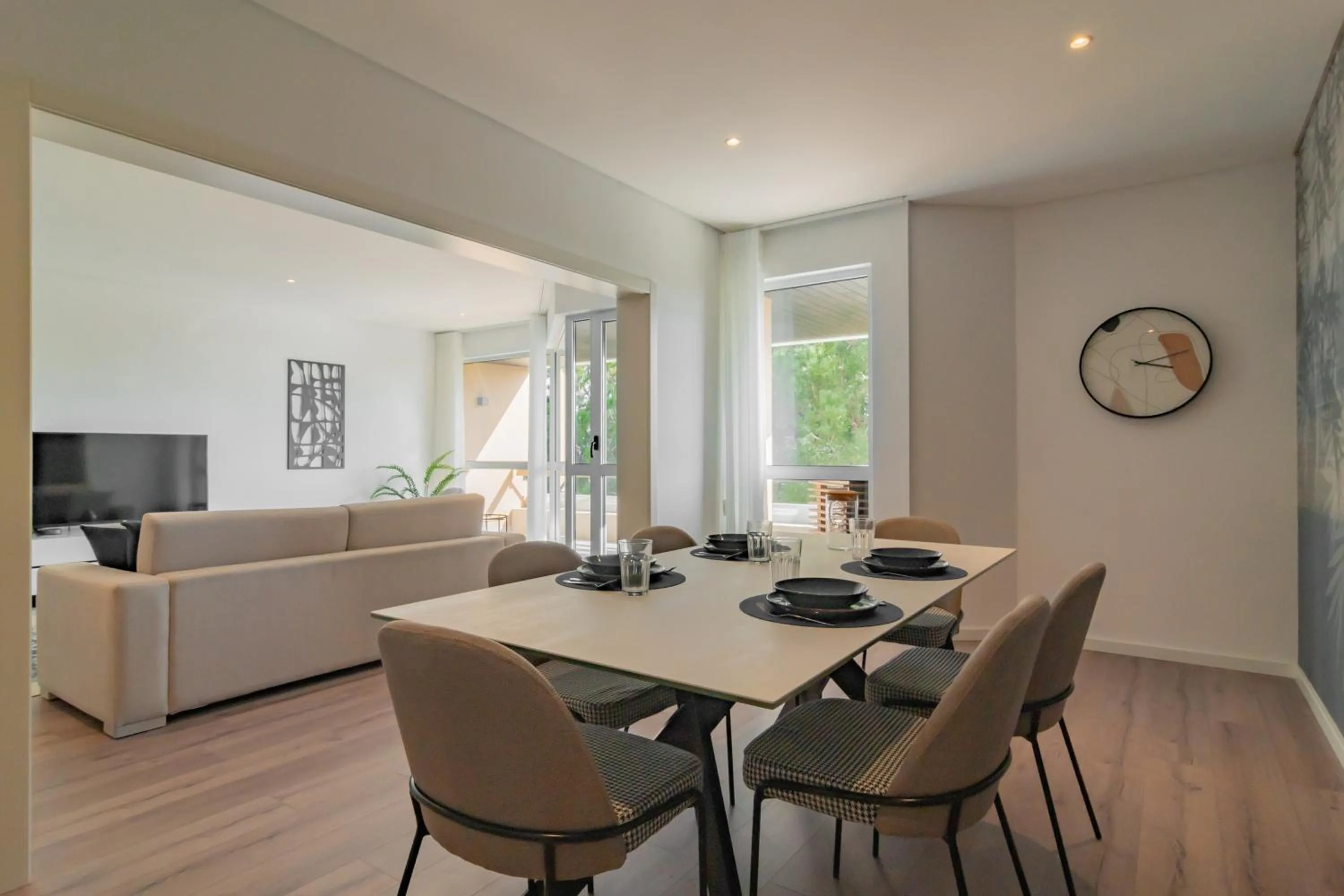 TV and multimedia in Coastal Charm by LovelyStay