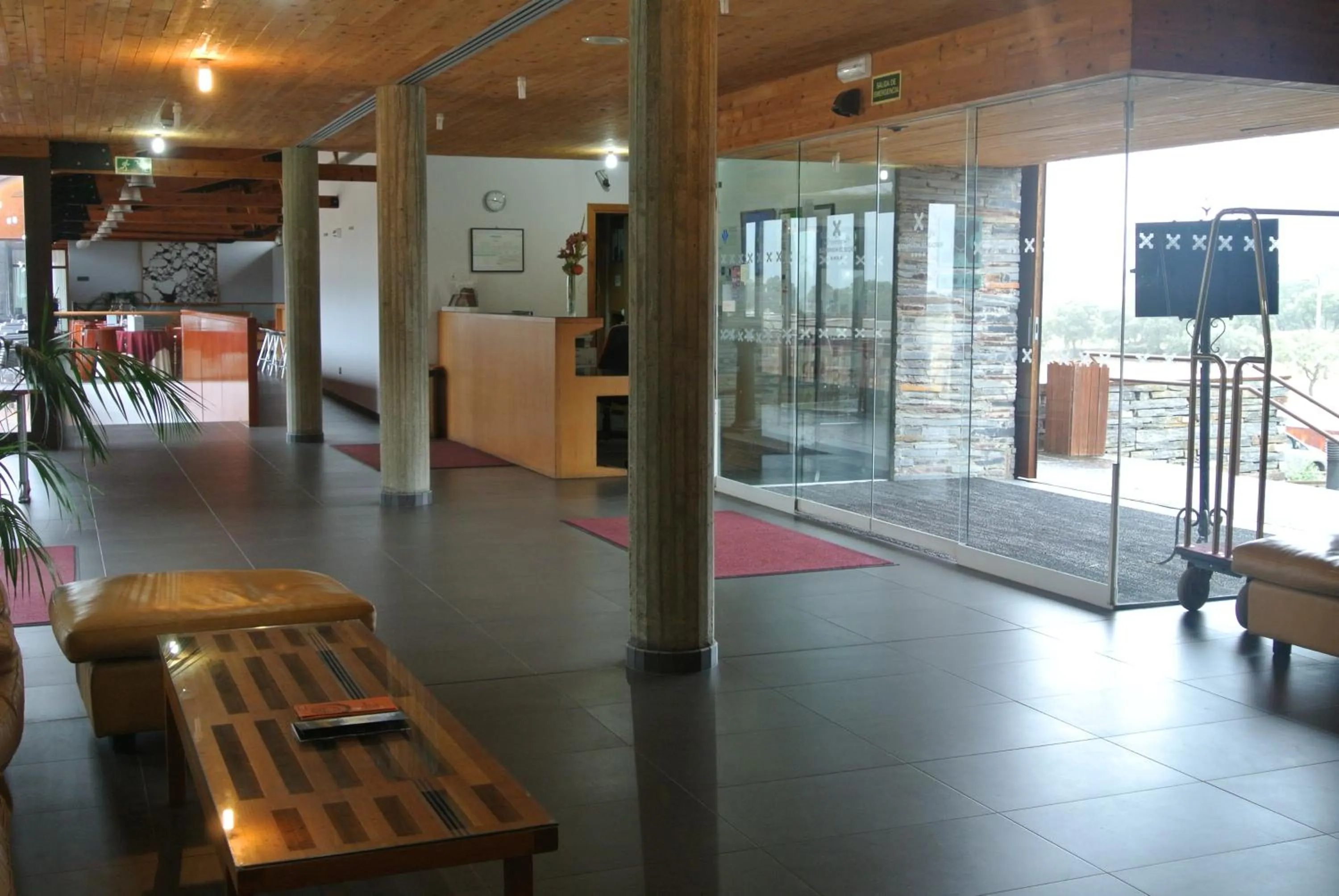 Lobby or reception in Hotel Parque de Monfragüe