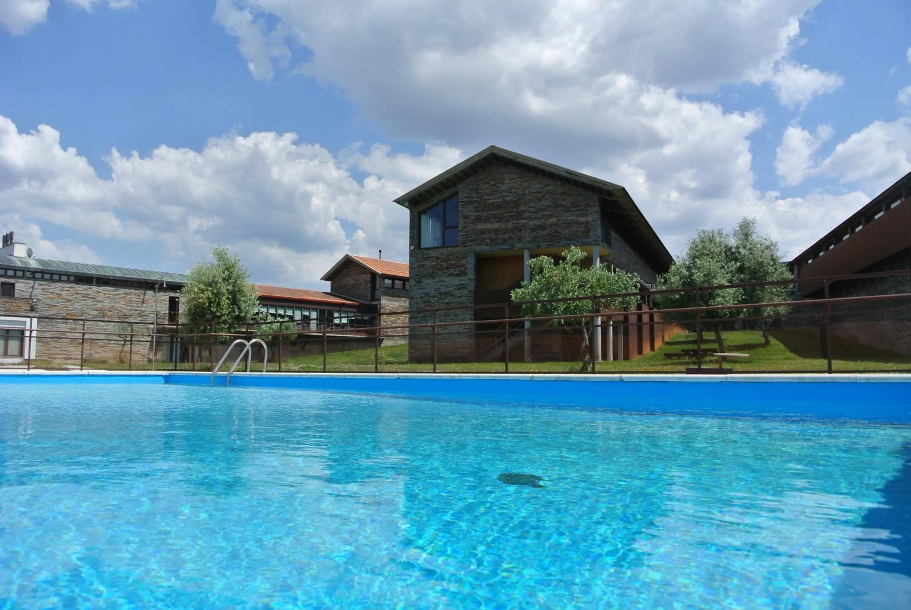 Property building in Hotel Parque de Monfragüe