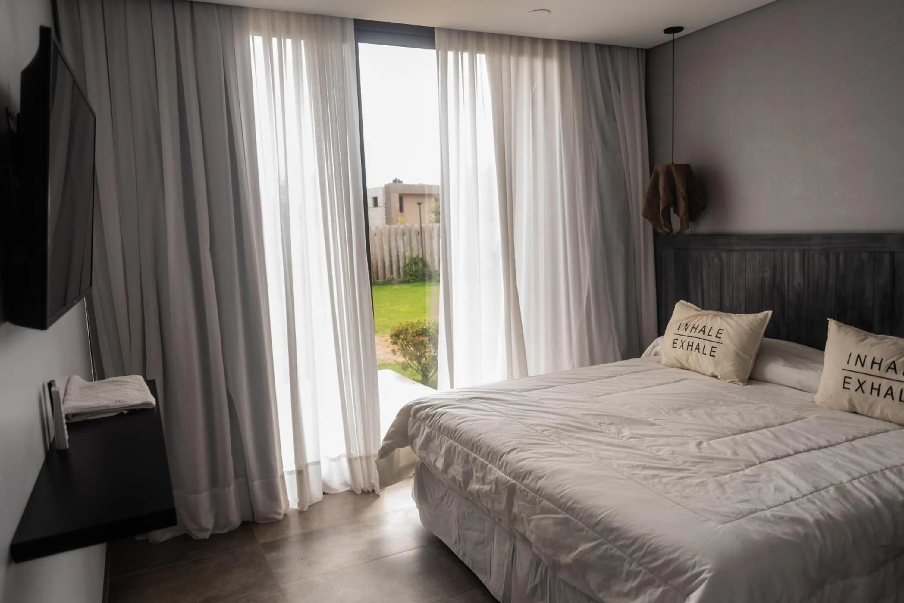 Bed in Liniers Green Apartments