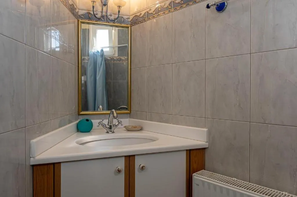 Shower in Rafkos Mansion with Private Pool and Amazing View