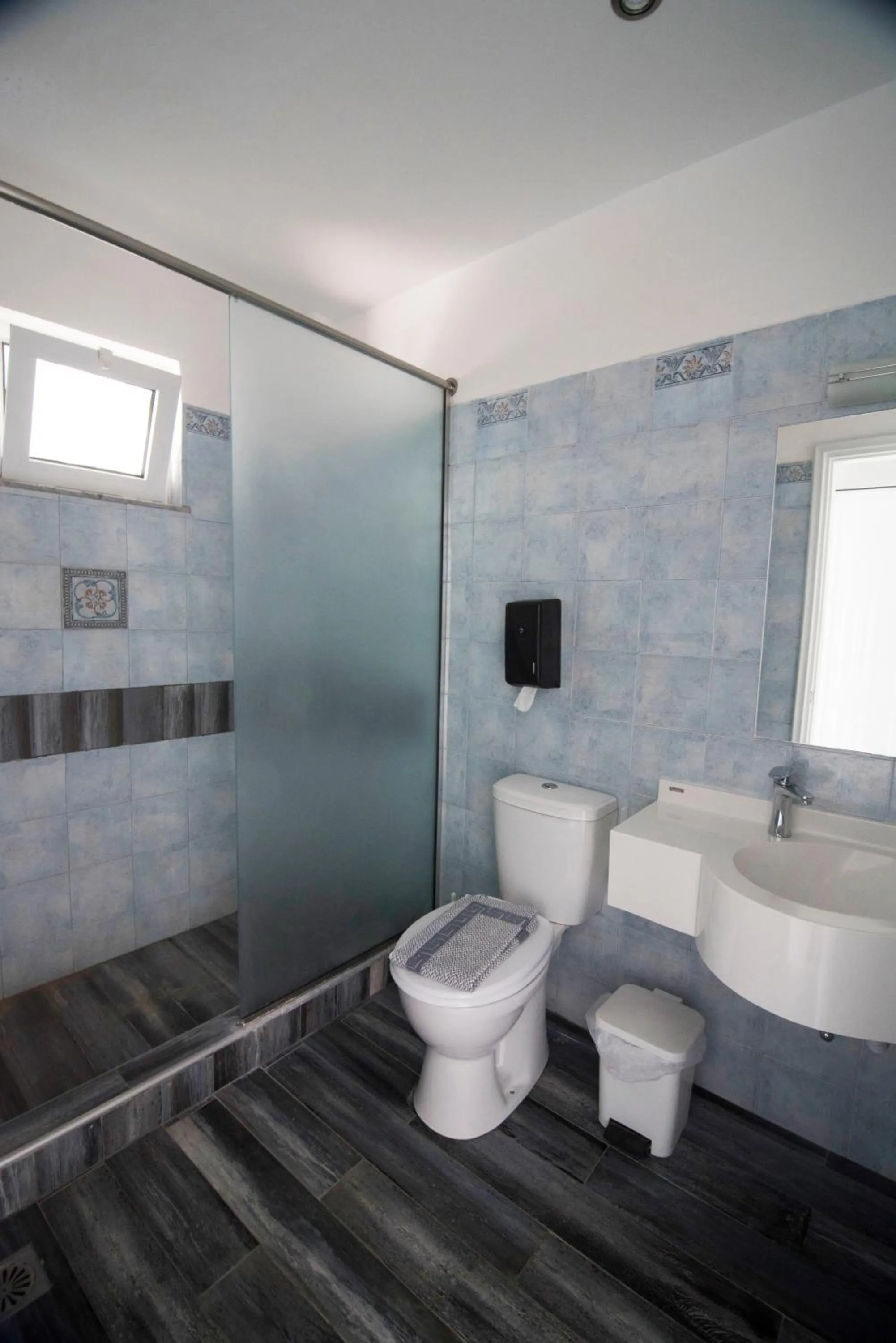 Bathroom in Evripides Village