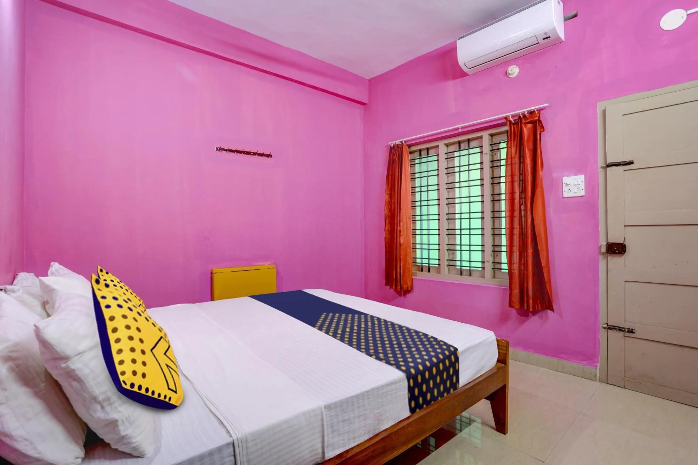Bedroom, Bed in THE NEW VIEW HOTEL INN