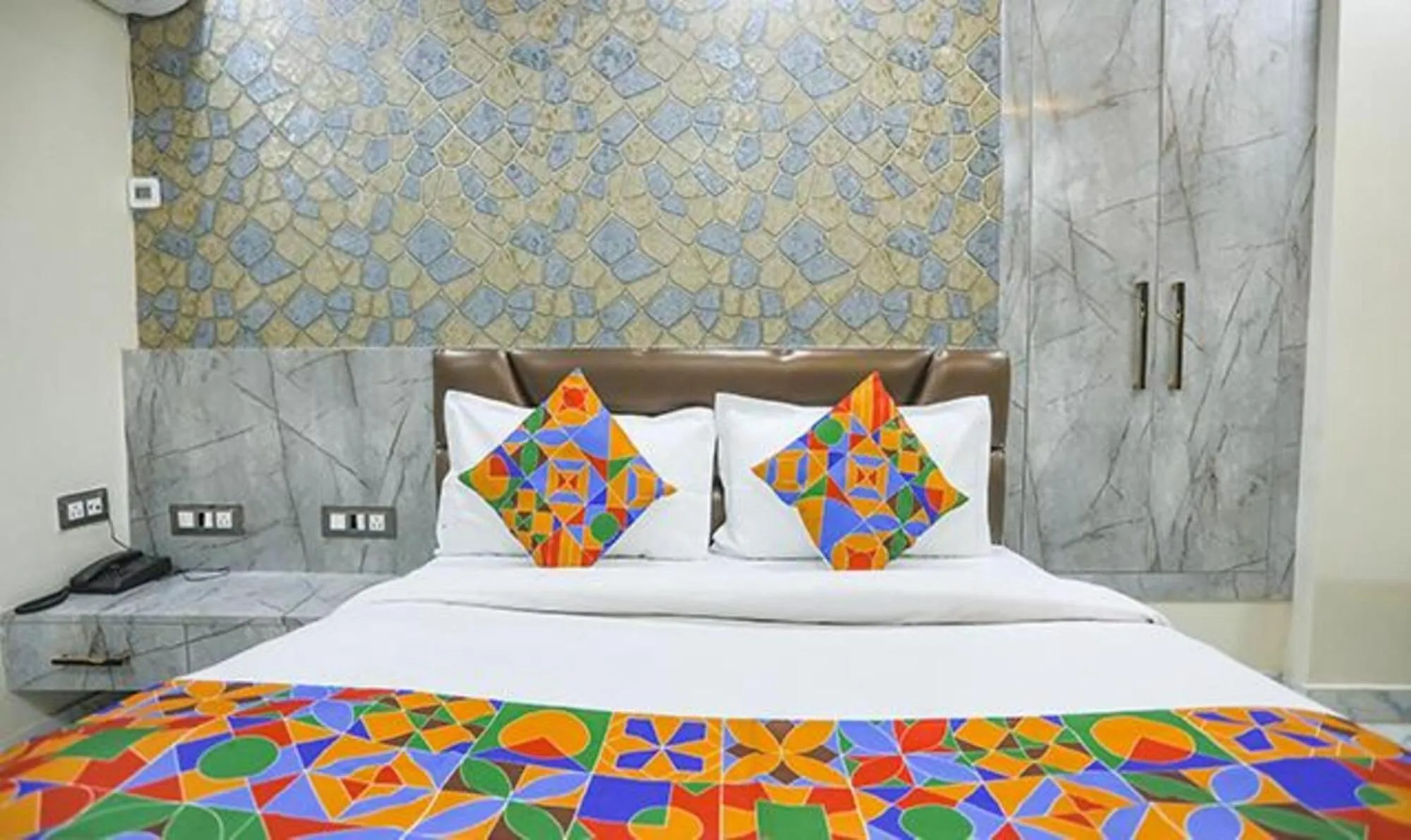 Bed in FabHotel The Treenity House