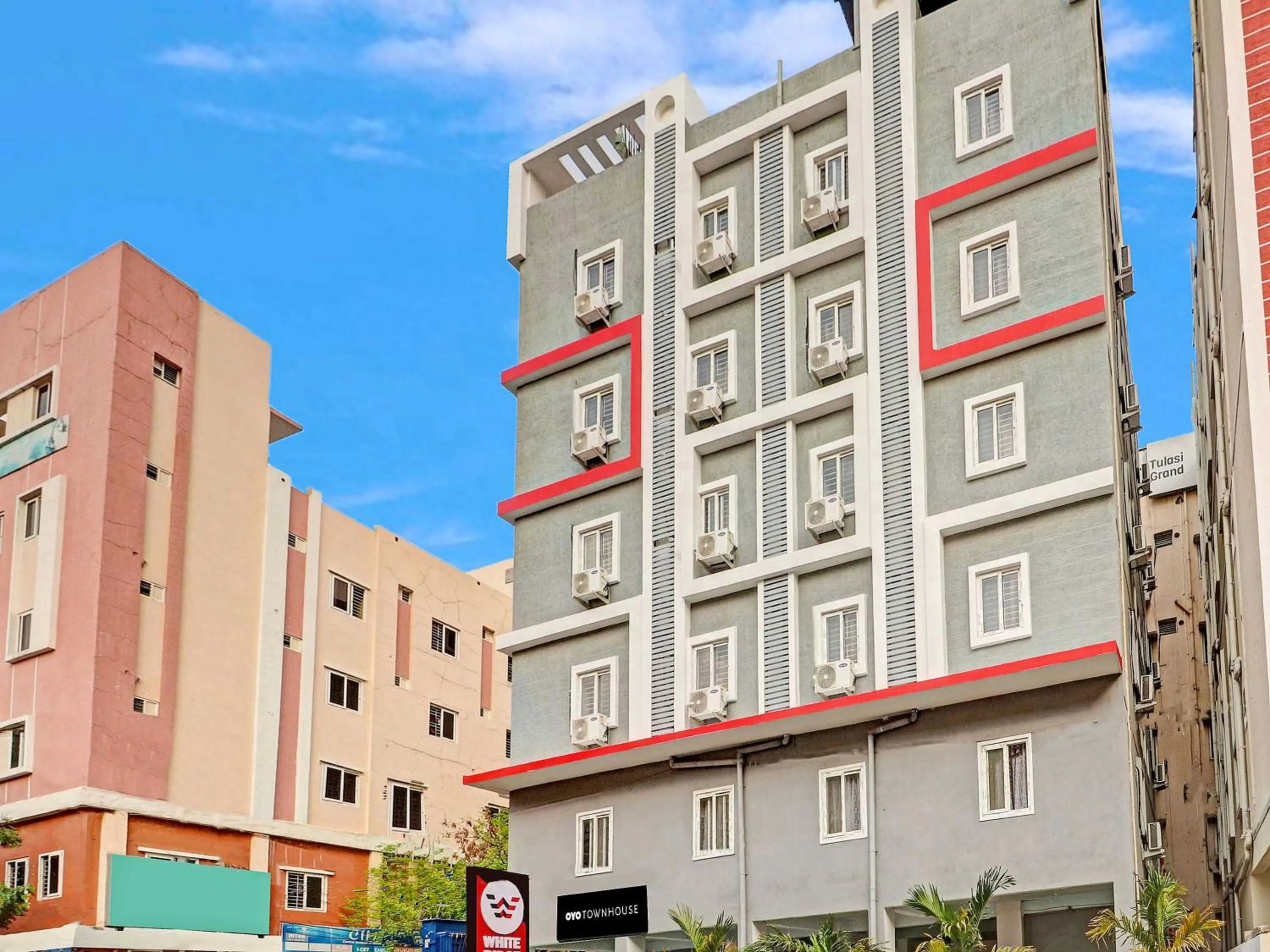 Facade/entrance in Townhouse White Ridge KPHB OPP JNTU