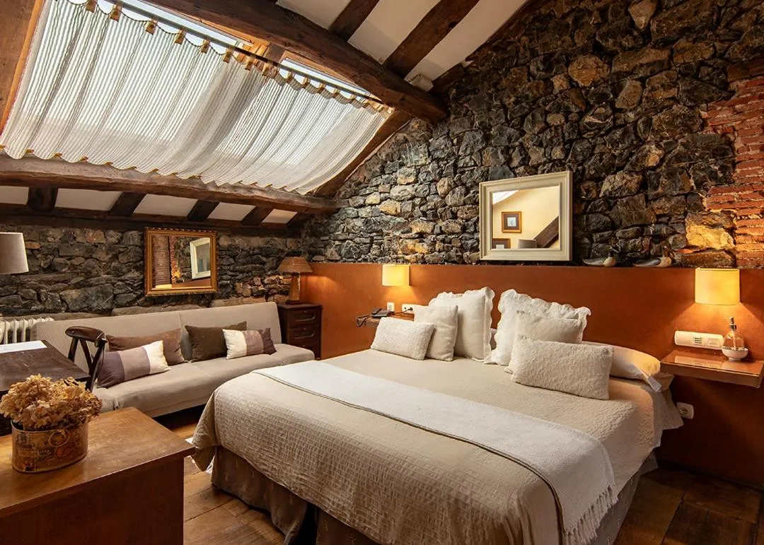 Bedroom, Bed in Mar Del Sueve