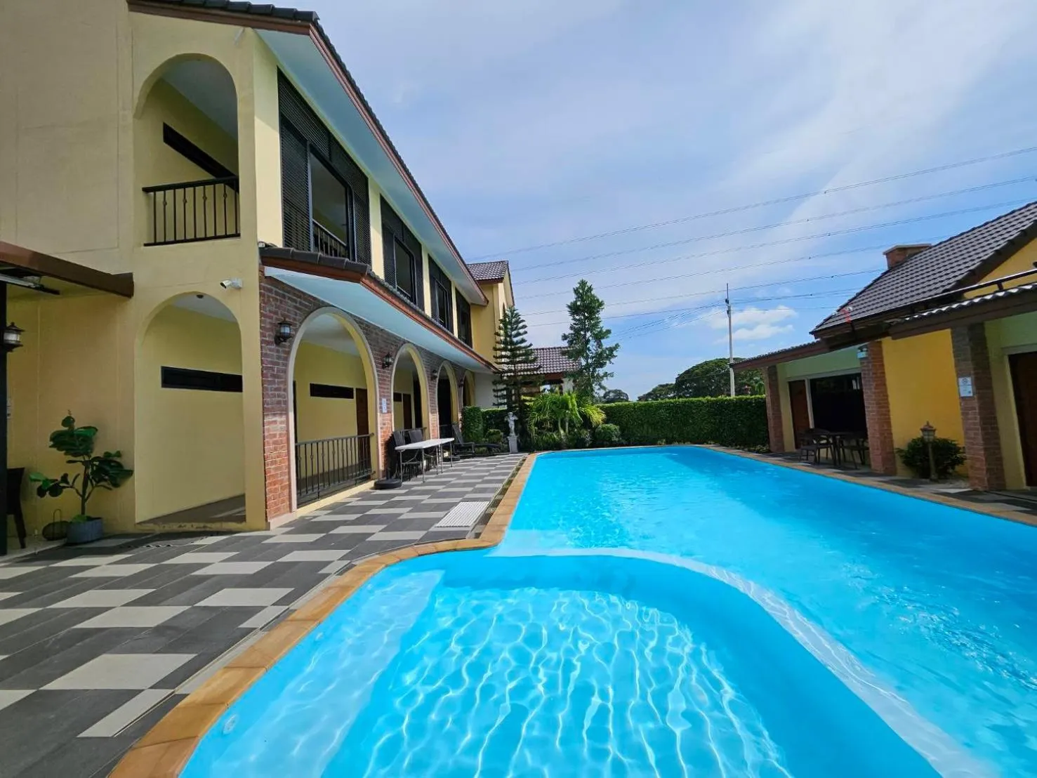 Swimming pool in CottagePine Rayong Resort&Cafe