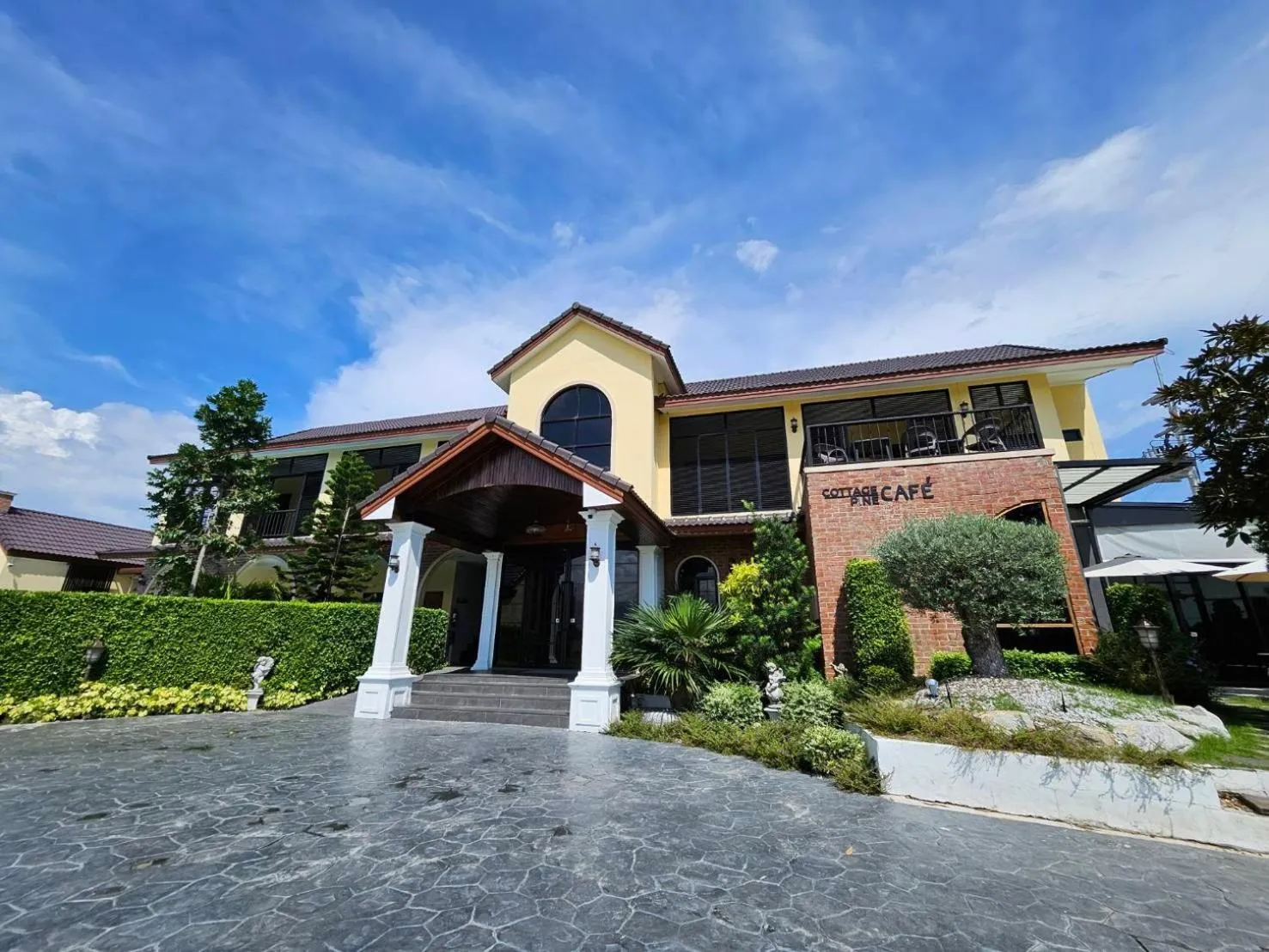 Property building in CottagePine Rayong Resort&Cafe