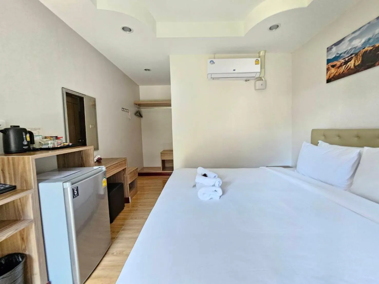 Photo of the whole room, Bed in CottagePine Rayong Resort&Cafe