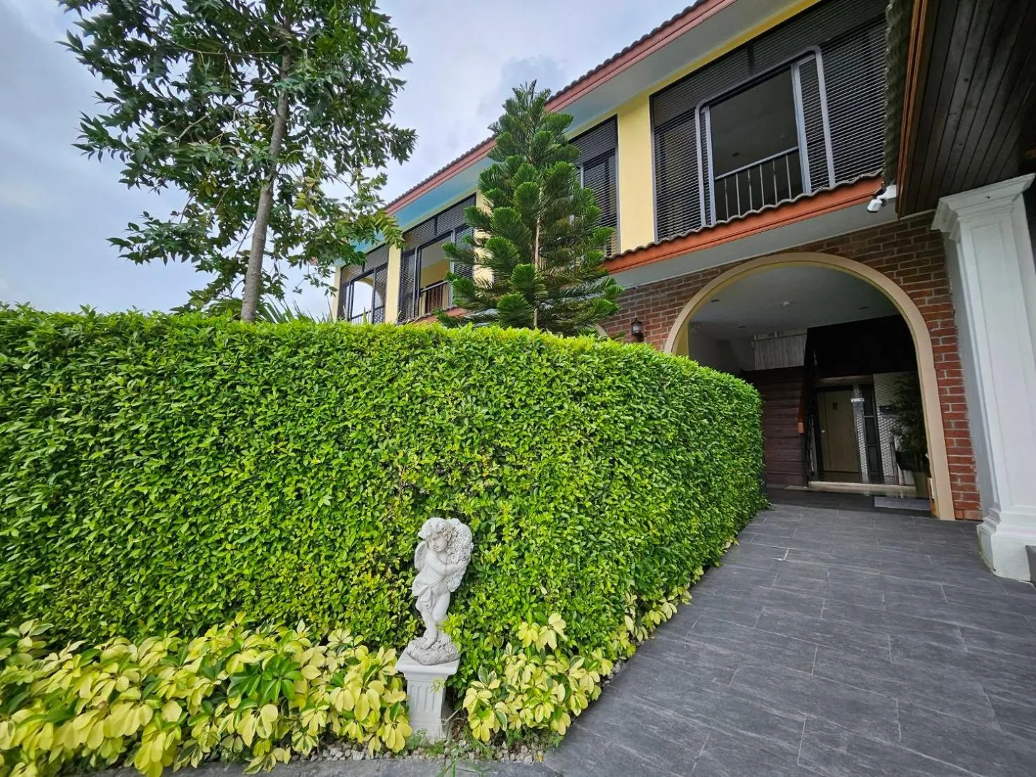 Property building in CottagePine Rayong Resort&Cafe