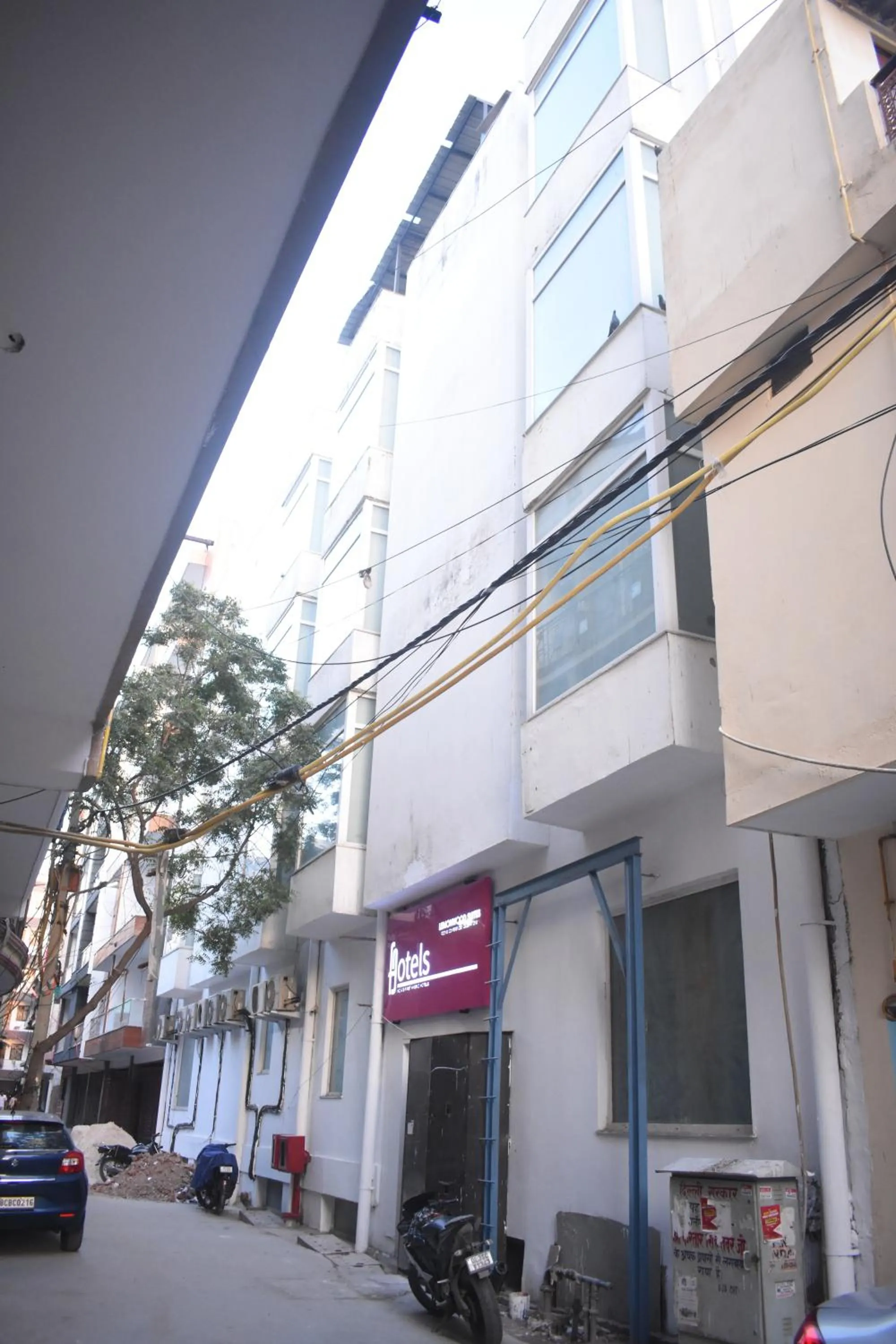 Property Building in Lemonwood Suites by F9 Hotels - Trivoli Garden Chhatarpur