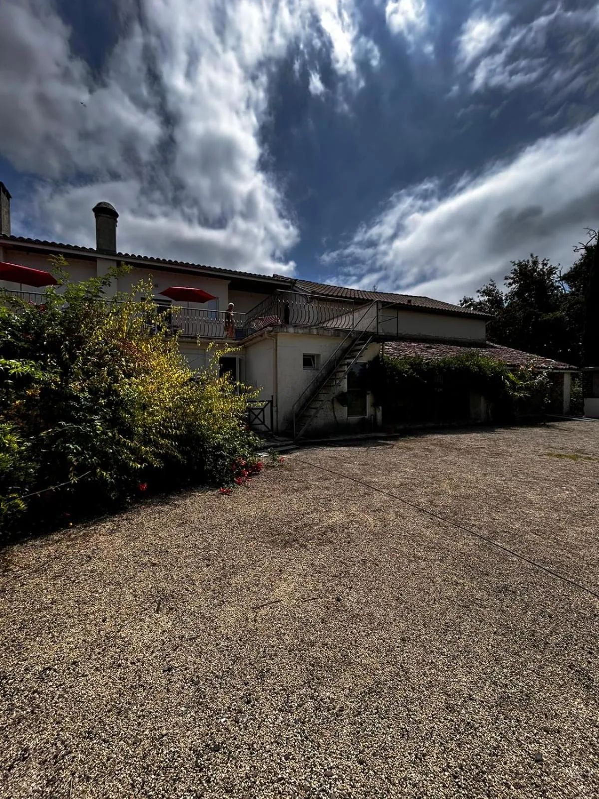 Property building in Relais de la tour