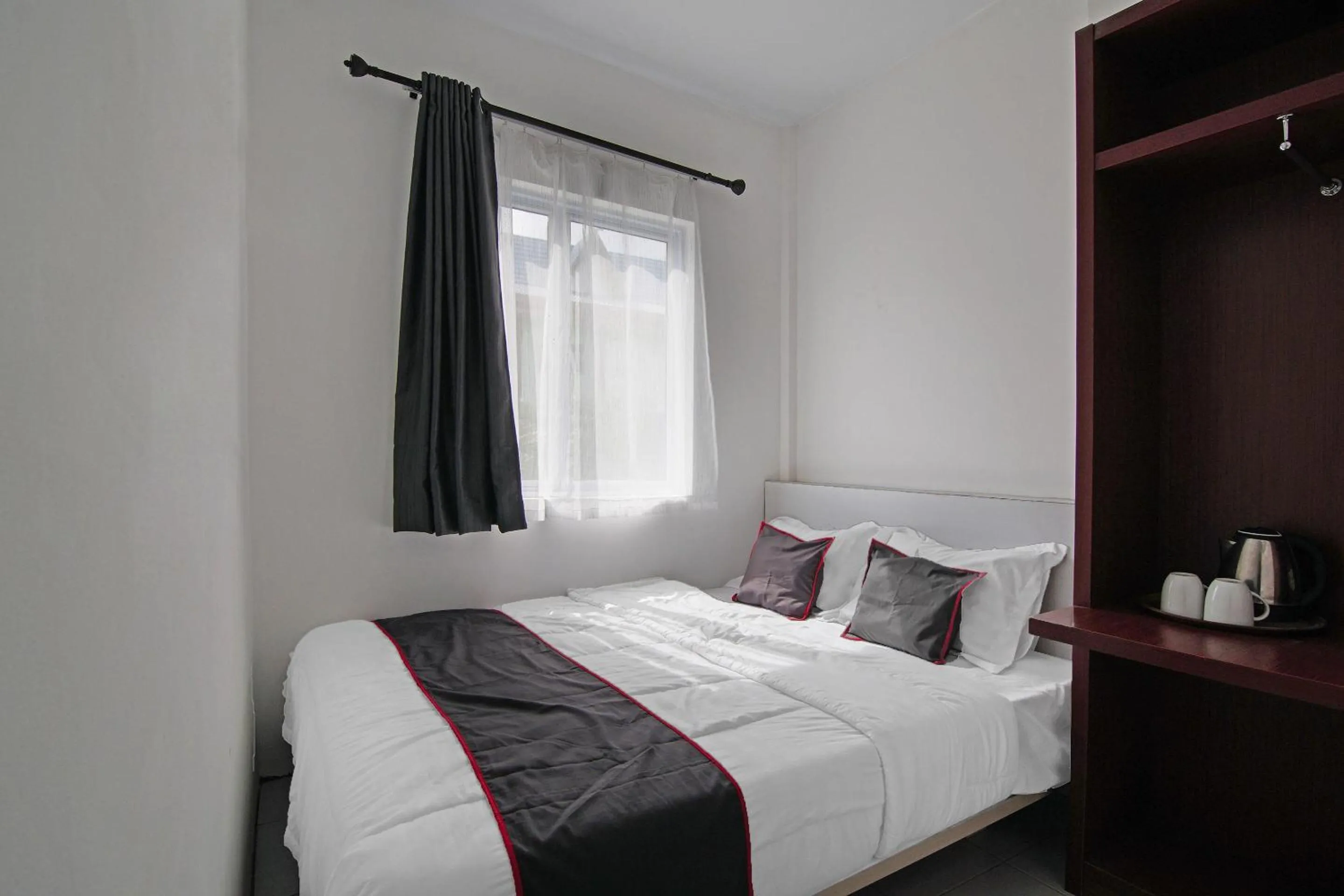 Bedroom, Bed in Hotel O Koala House