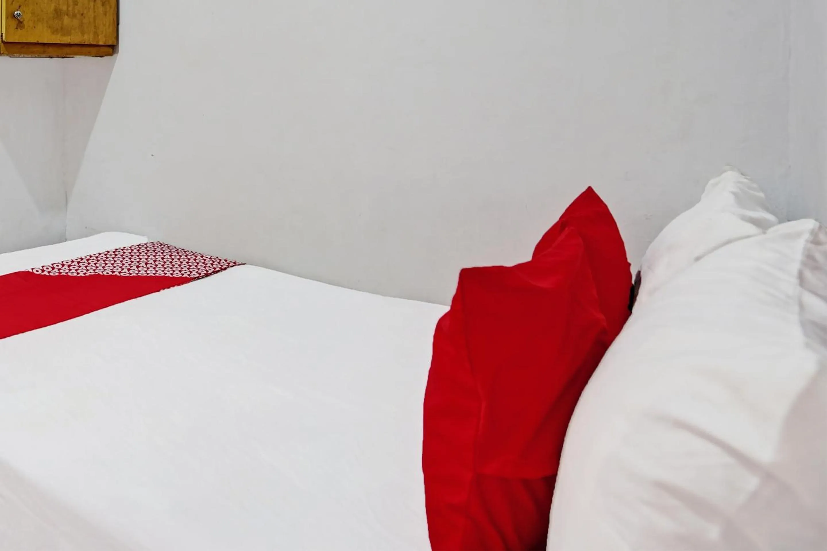 Bedroom in OYO Life 92310 Banyu Homestay