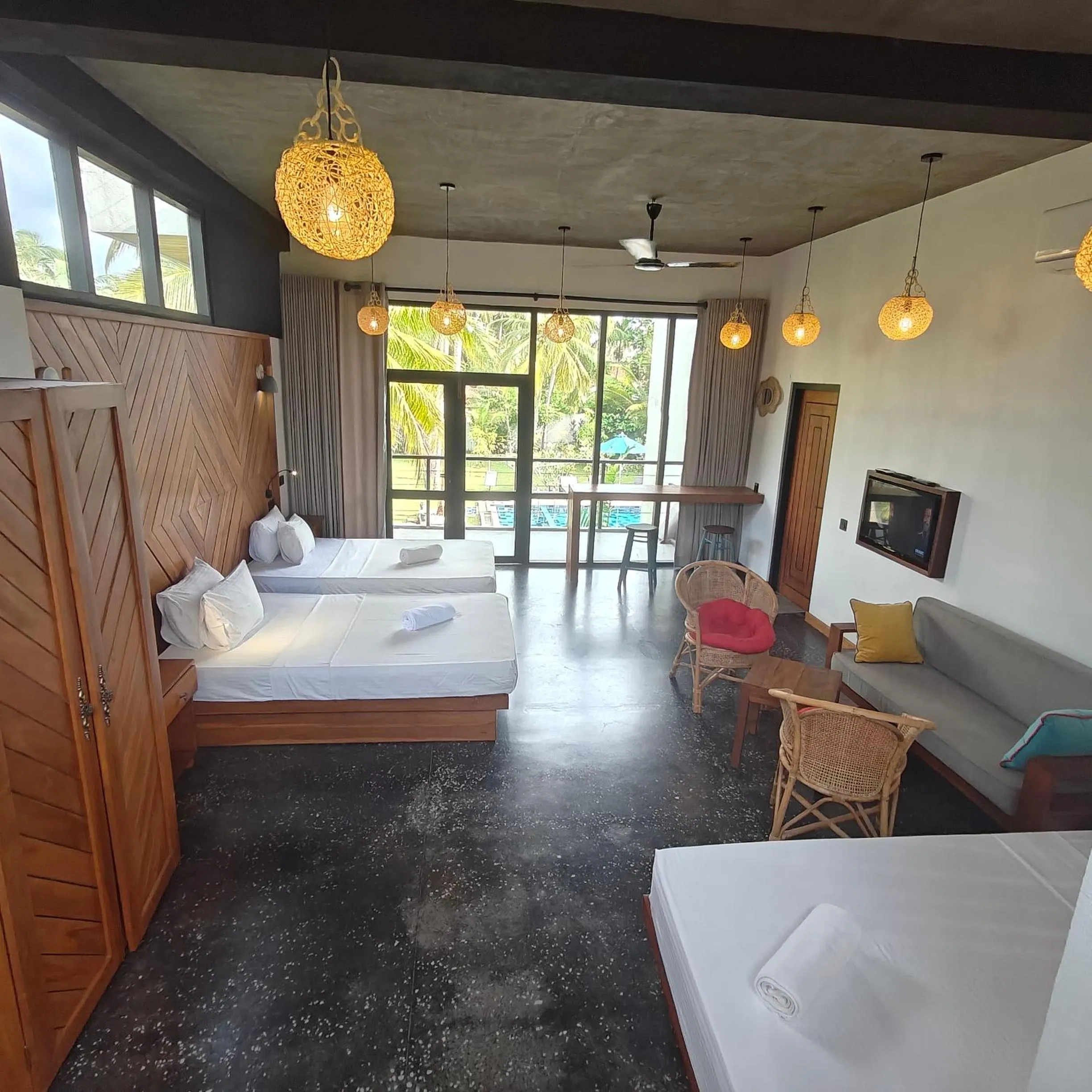 Photo of the whole room, Bed in Mango Tree Villa Bentota