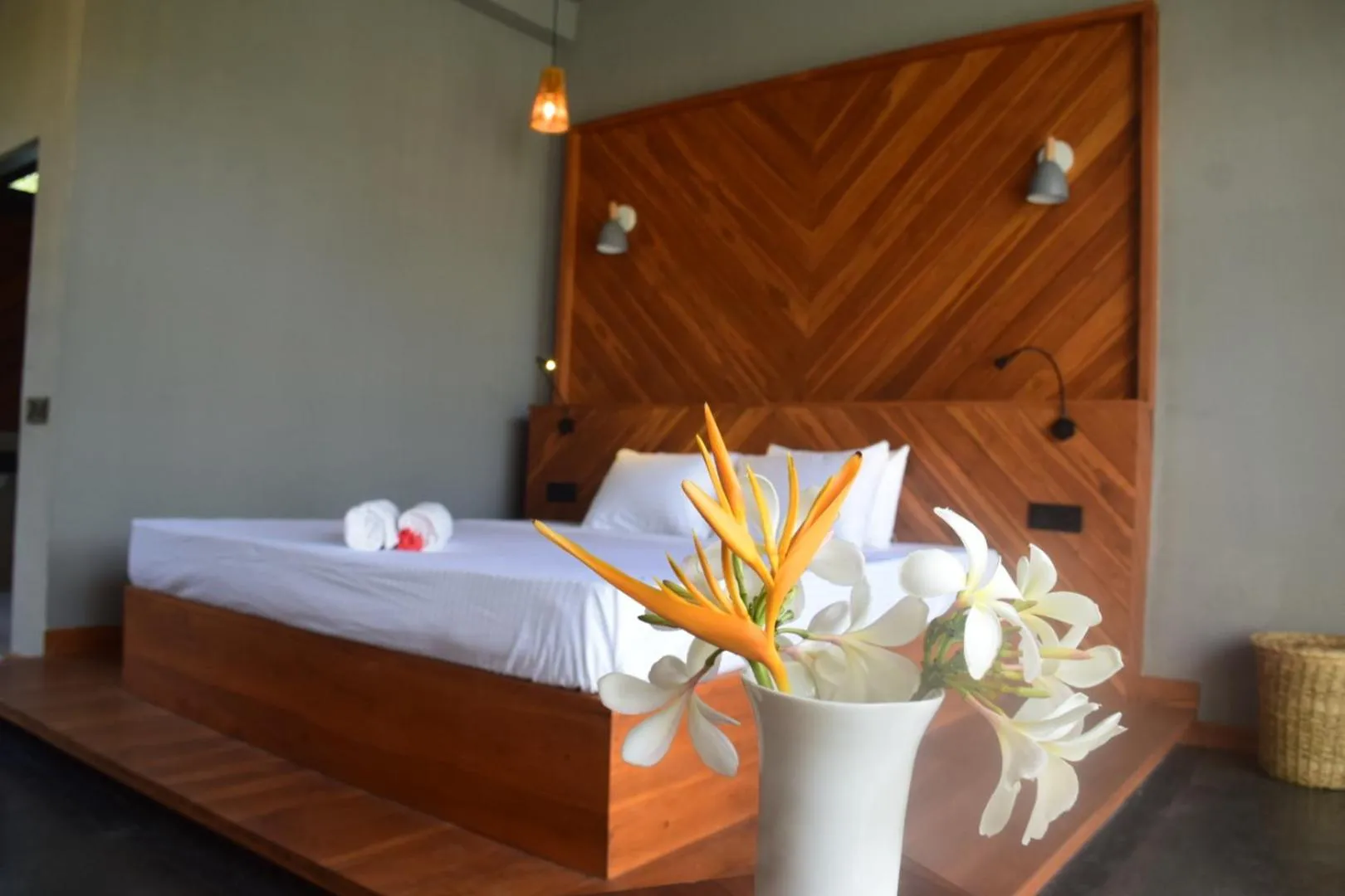 Bedroom, Bed in Mango Tree Villa Bentota