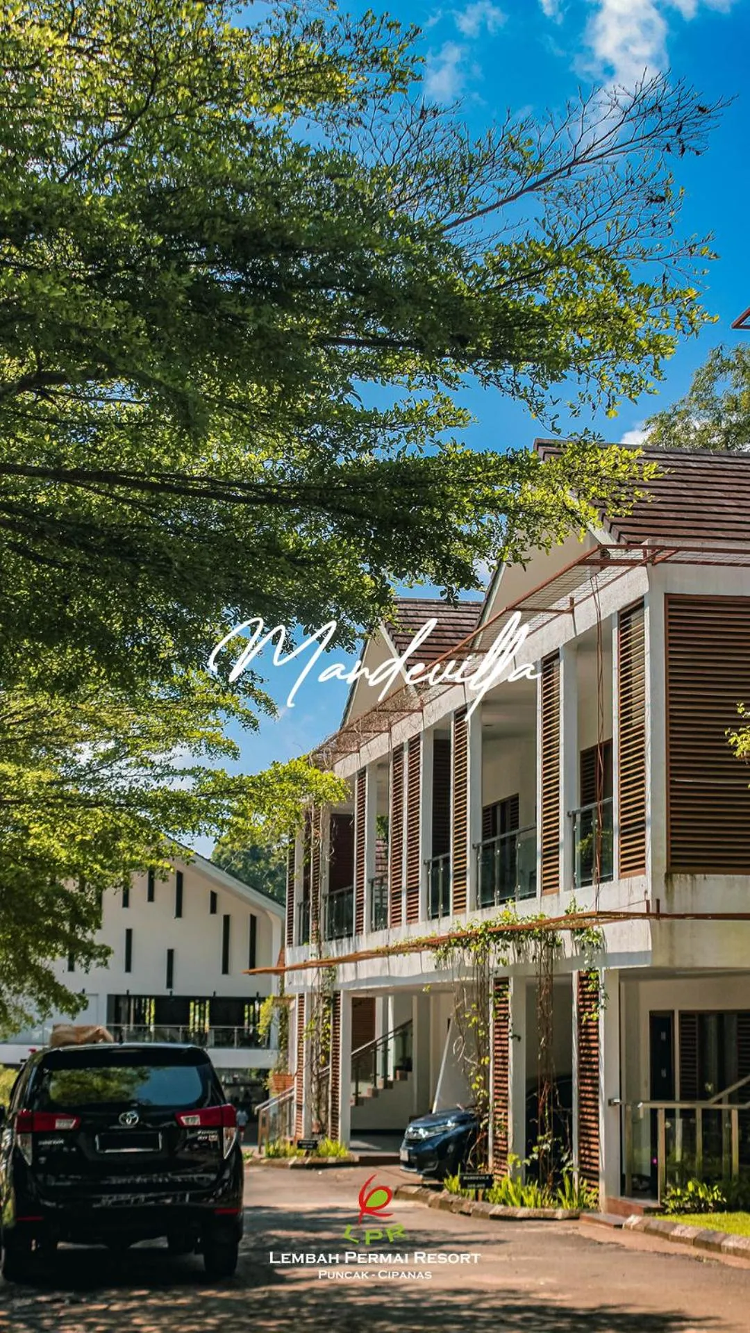 Property building in Lembah Permai Resort