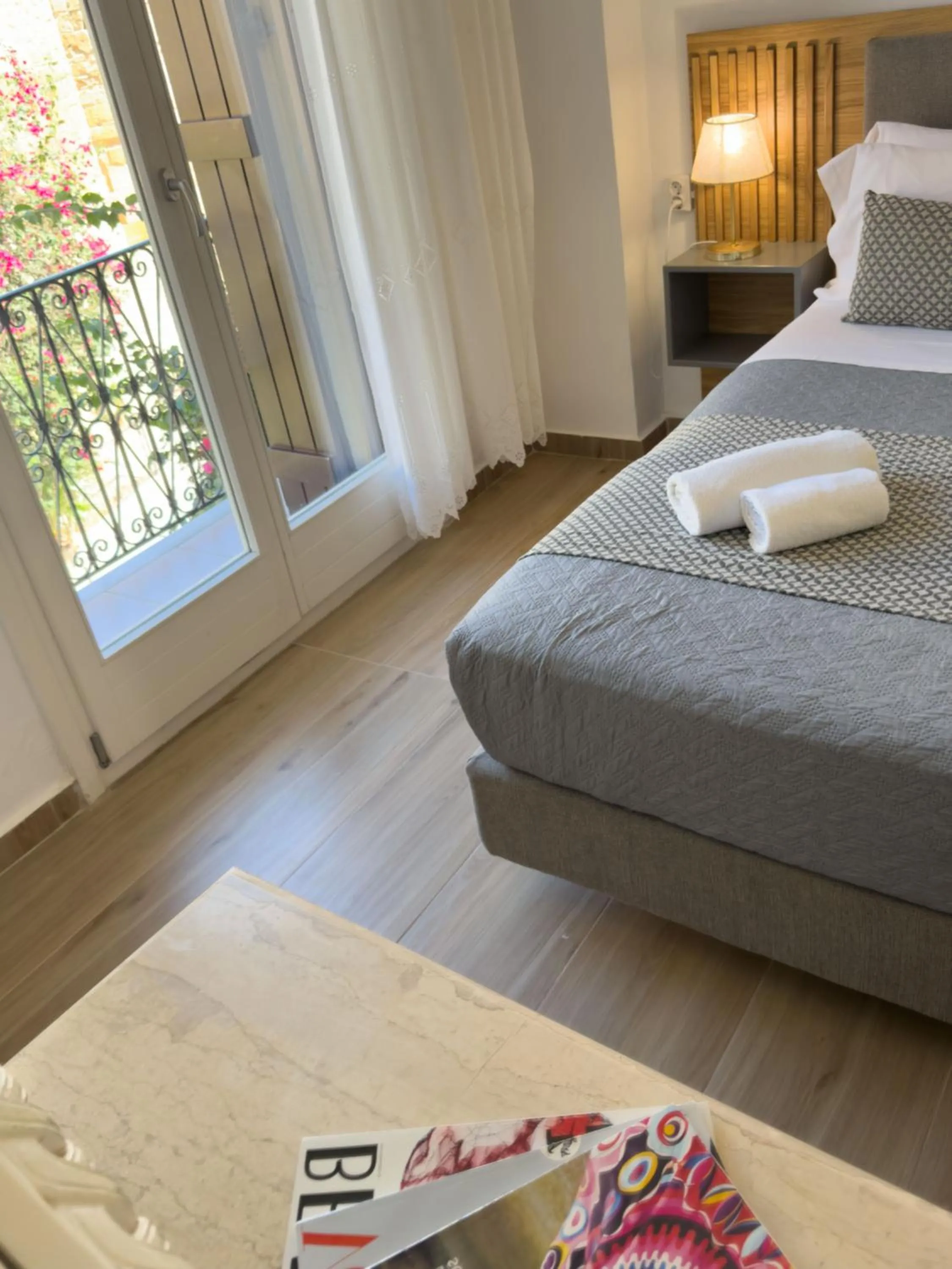 Bed in Bozzali Deluxe Hotel