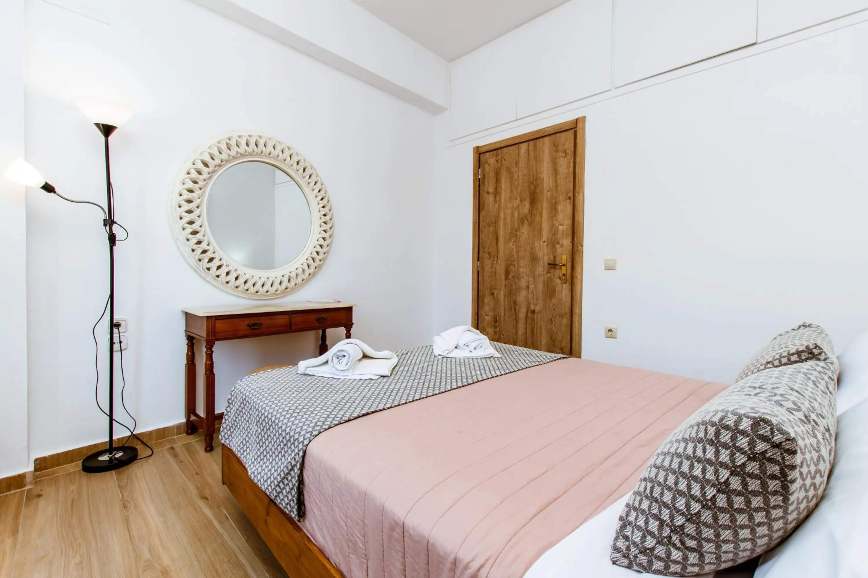 Bed in Bozzali Deluxe Hotel