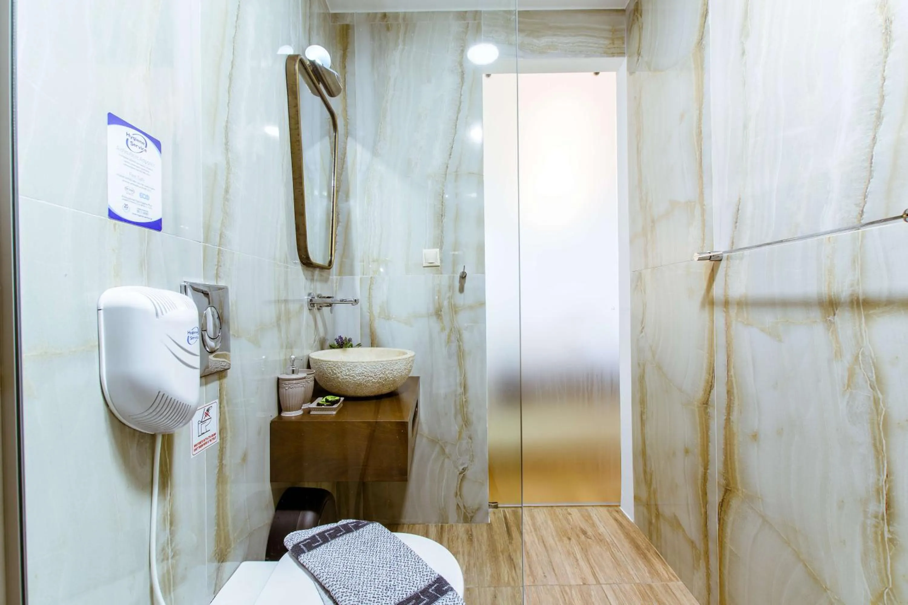 Bathroom in Bozzali Deluxe Hotel