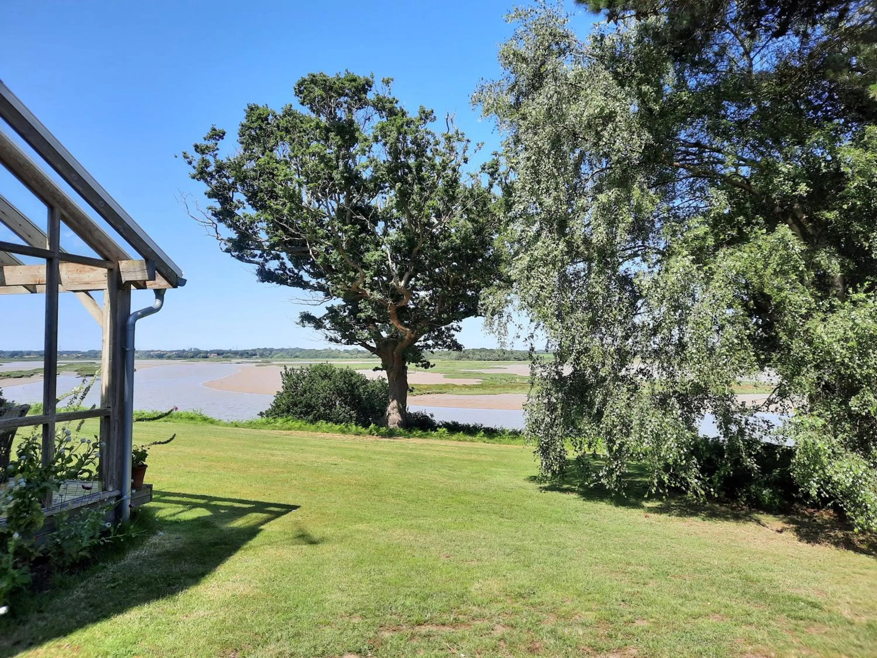 River view in River View