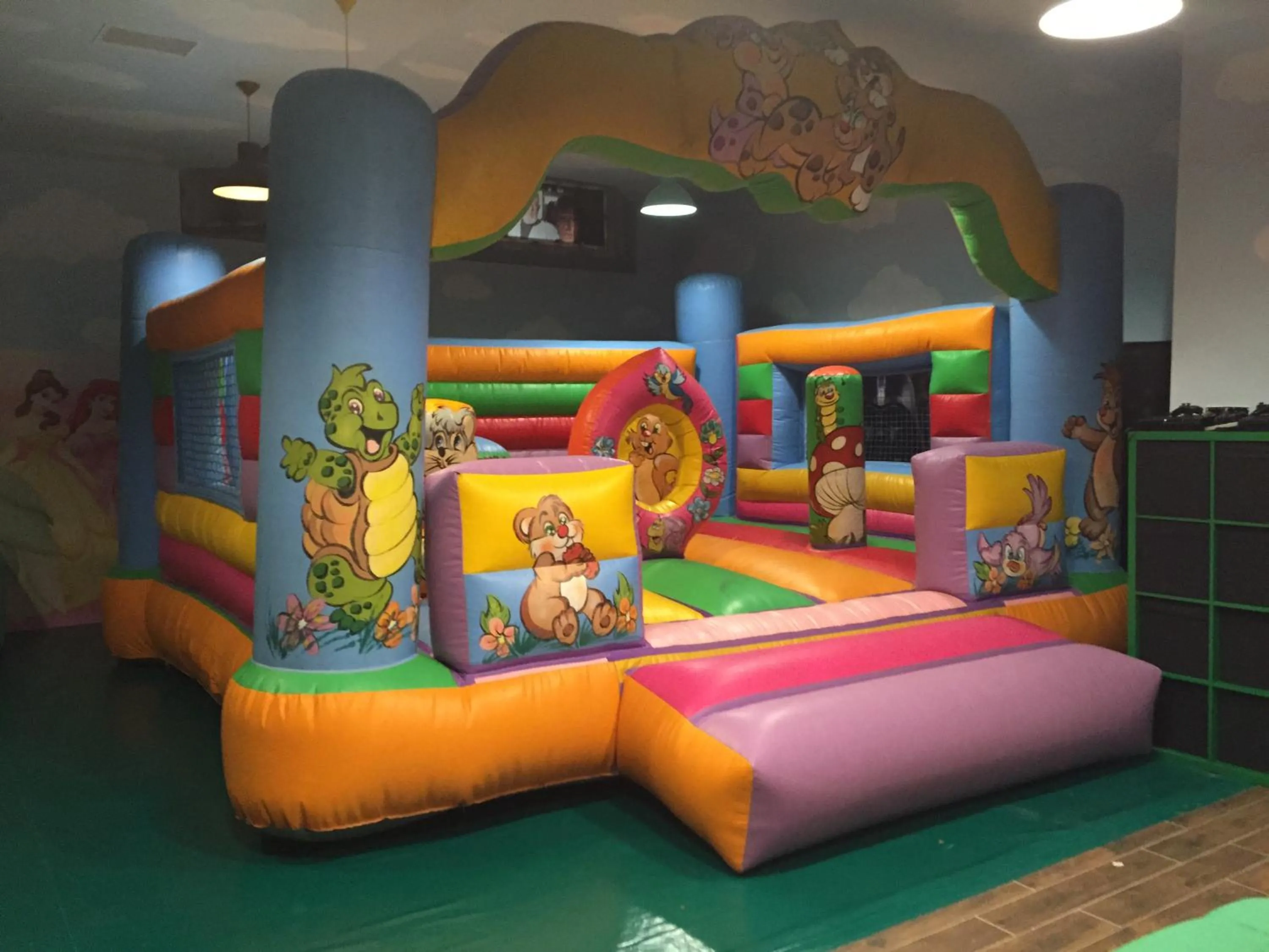 Kids's club in Palacete de la Ochava